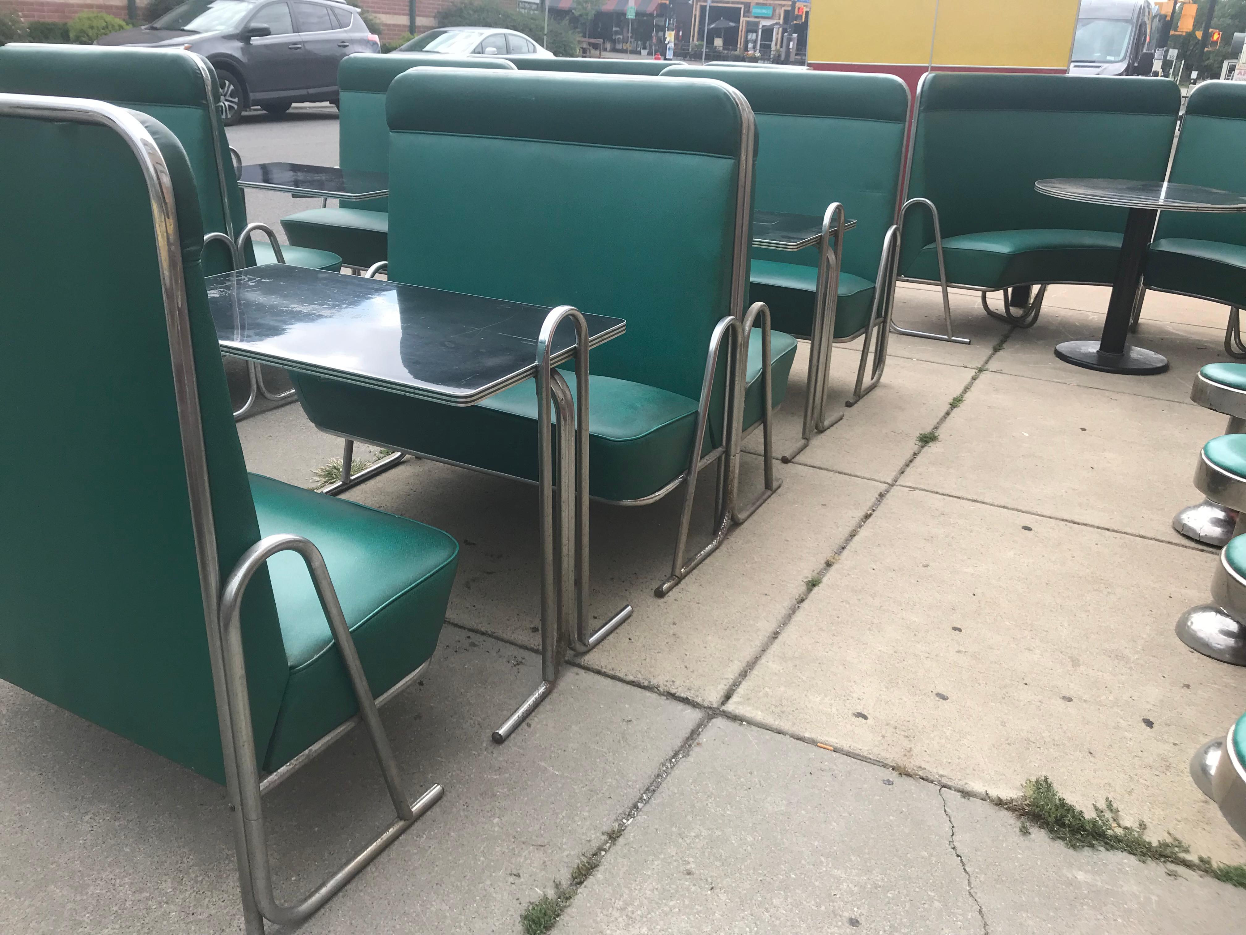 Original Art Deco Diner, Seats 40 Designed by Wolfgang Hoffmann for Howell 1930s 11