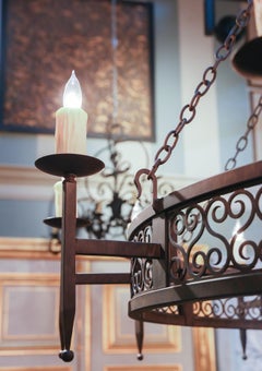 Large Spanish Style Wrought Iron Twelve-Light Chandelier