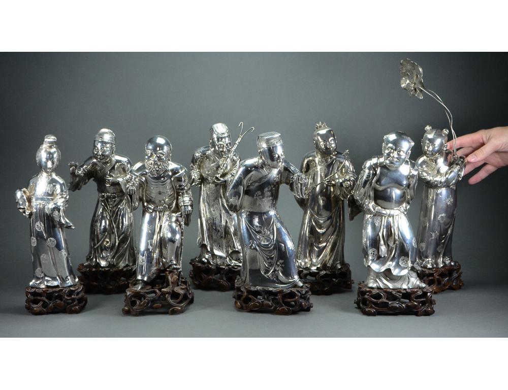 Exportation chinoise Figures en argent de huit immortels Yangqinghe Jiuji portant les marques de la fin de la dynastie Qing en vente