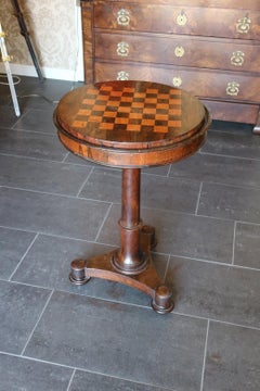 Beautiful 18th Century Antique Rosewood Wooden Chess Table in Original Condition