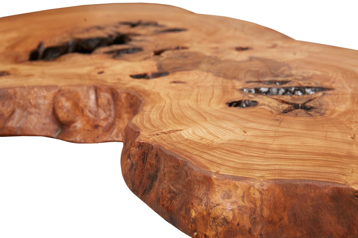 Introduce a raw naturalistic style to your living space with a naturalist live edge coffee table. Using only salvaged wood, it takes a hunter’s eye to recognize them in the wild. It takes a creative visionary to see each fallen tree as a powerful