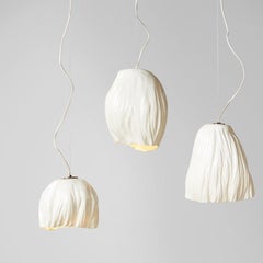 „Shui“-Porzellan-Anhänger von Xie Dong