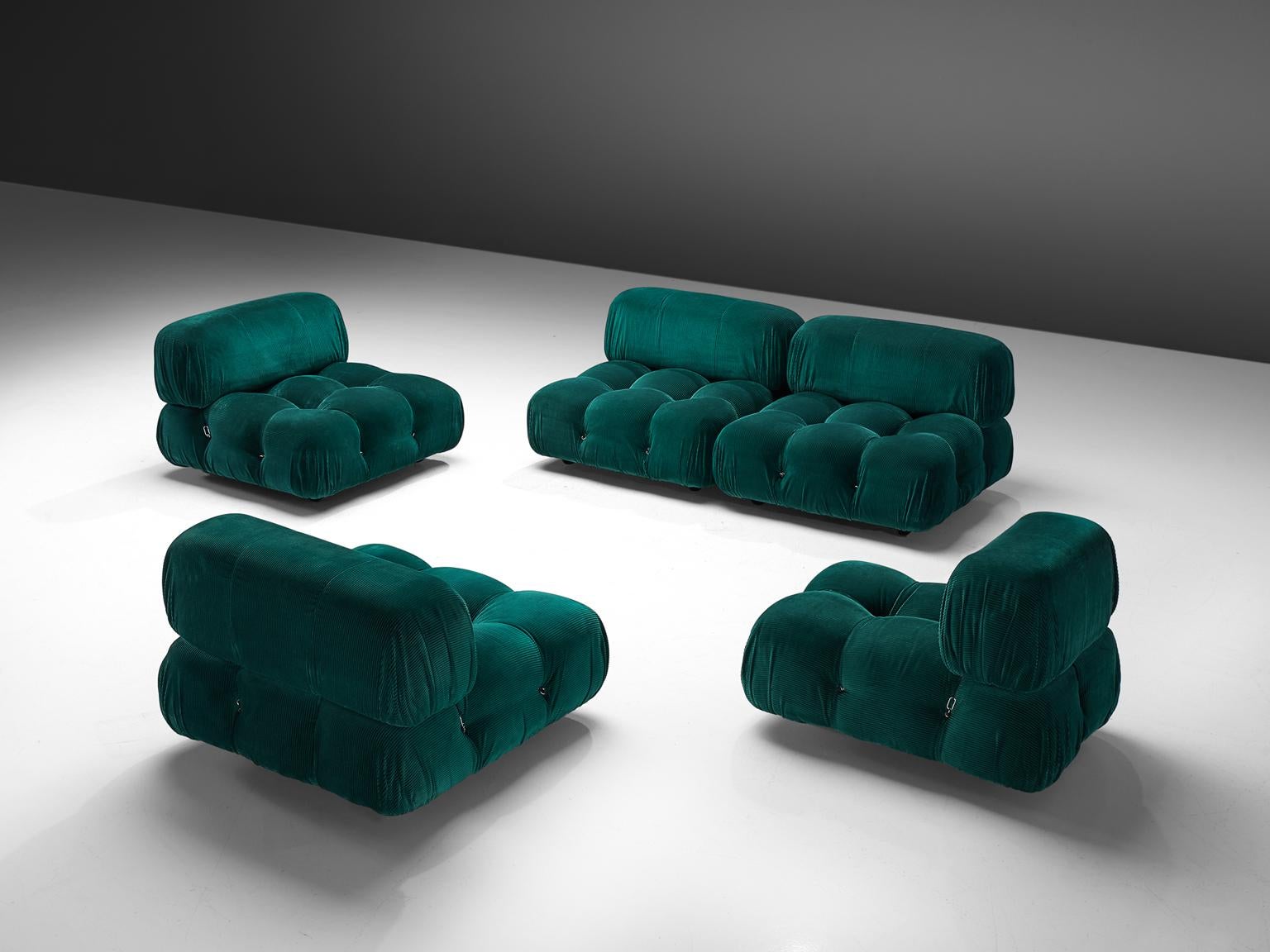 Mario Bellini, large modular 'Cameleonda' sofa in green velvet alpaca wool, Italy 1972.

The sectional elements of this sofa can be used freely and apart from one another. The upholstery on this piece features a deep green velvet. The backs and