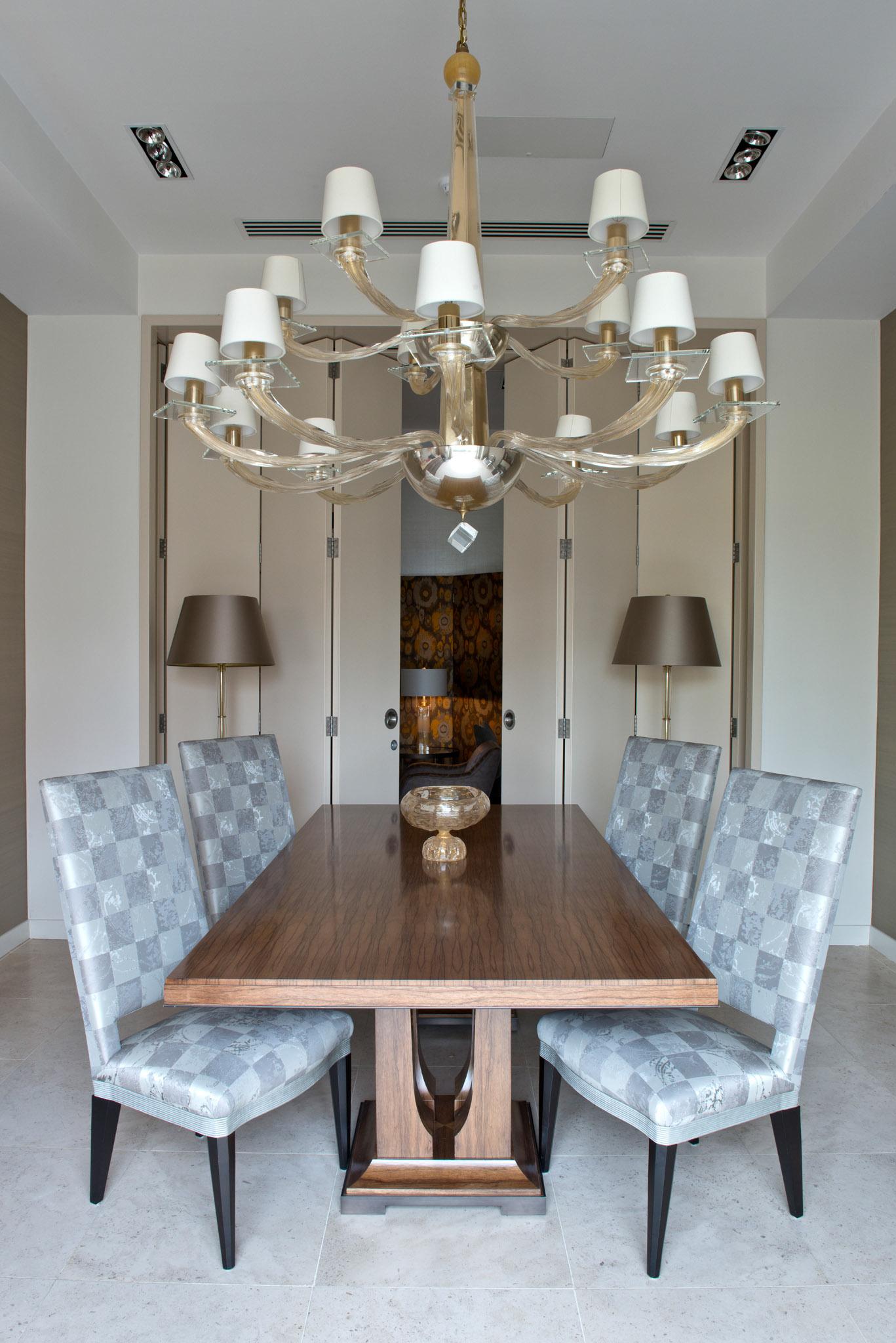 Modern Donghia Stellare Grande Chandelier, Murano Glass in Gray with Drum Shades For Sale