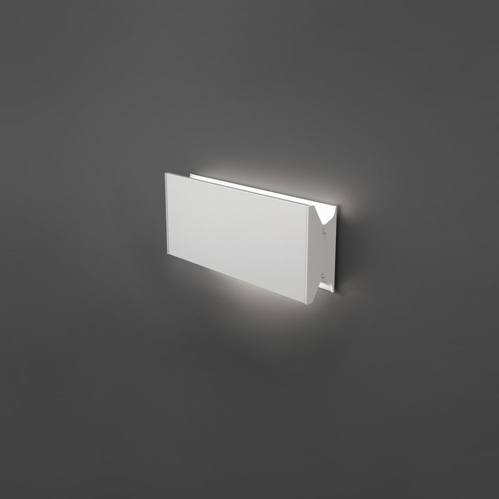 Modern Artemide Lineaflat Dimmable Mini Mono Light in White by Na Design For Sale