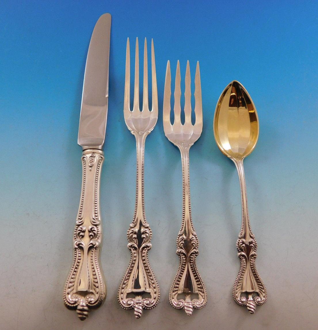 Old Colonial by Towle Sterling Silver Flatware Set for 12 Service 88 Pieces In Excellent Condition For Sale In Big Bend, WI