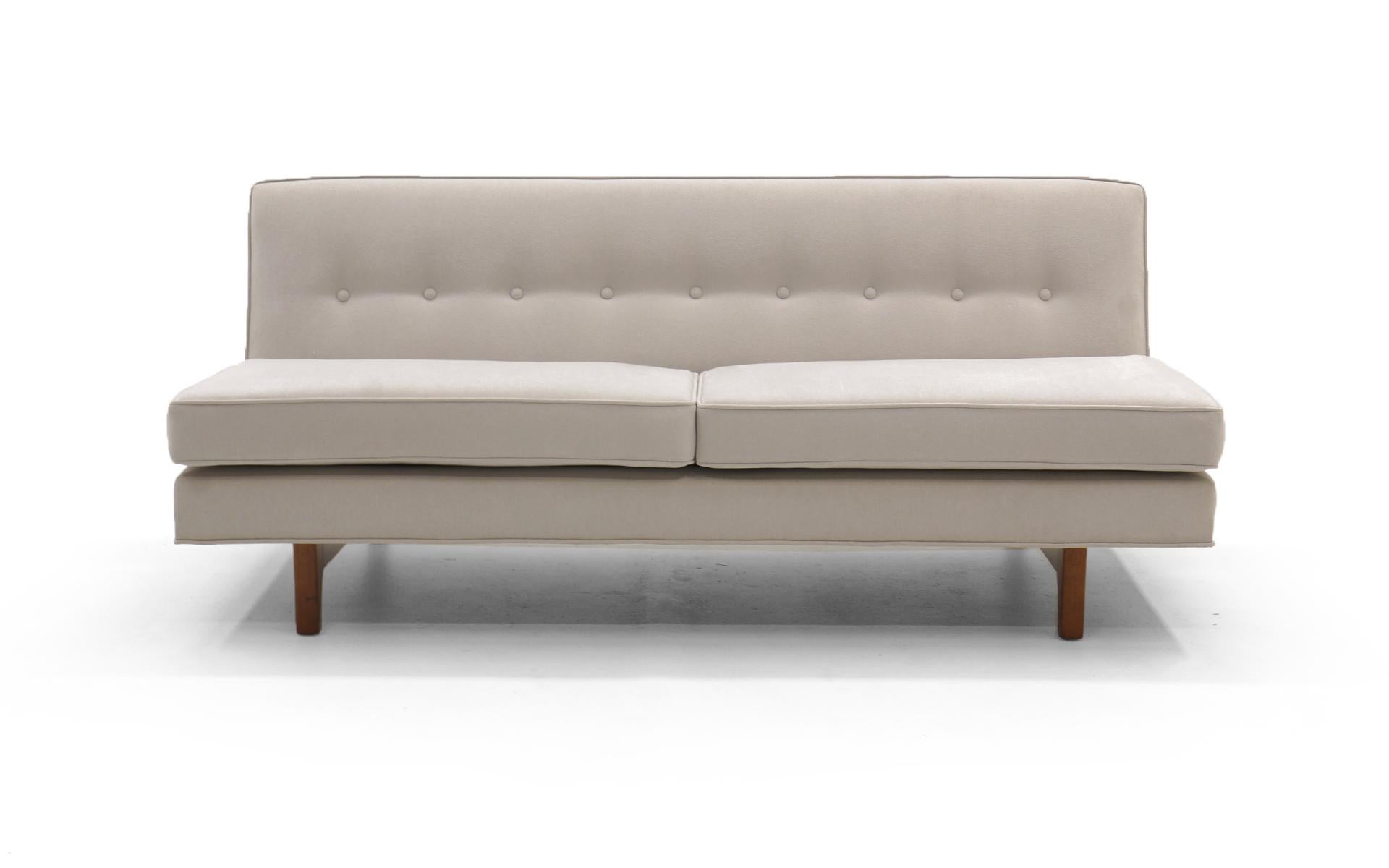 Mid-Century Modern Loveseat or Settee by Edward Wormley Restored to Perfection Knoll Upholstery