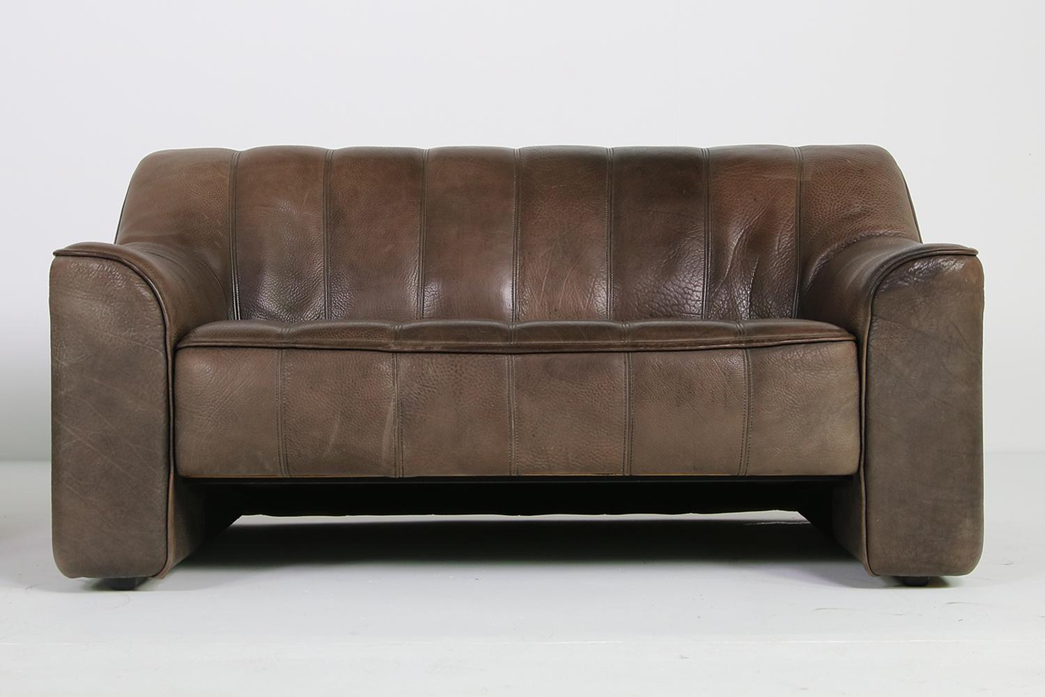 Modern Pair of 1970s Vintage De Sede DS 44 Two-Seat Buffalo Leather Sofas, Brown
