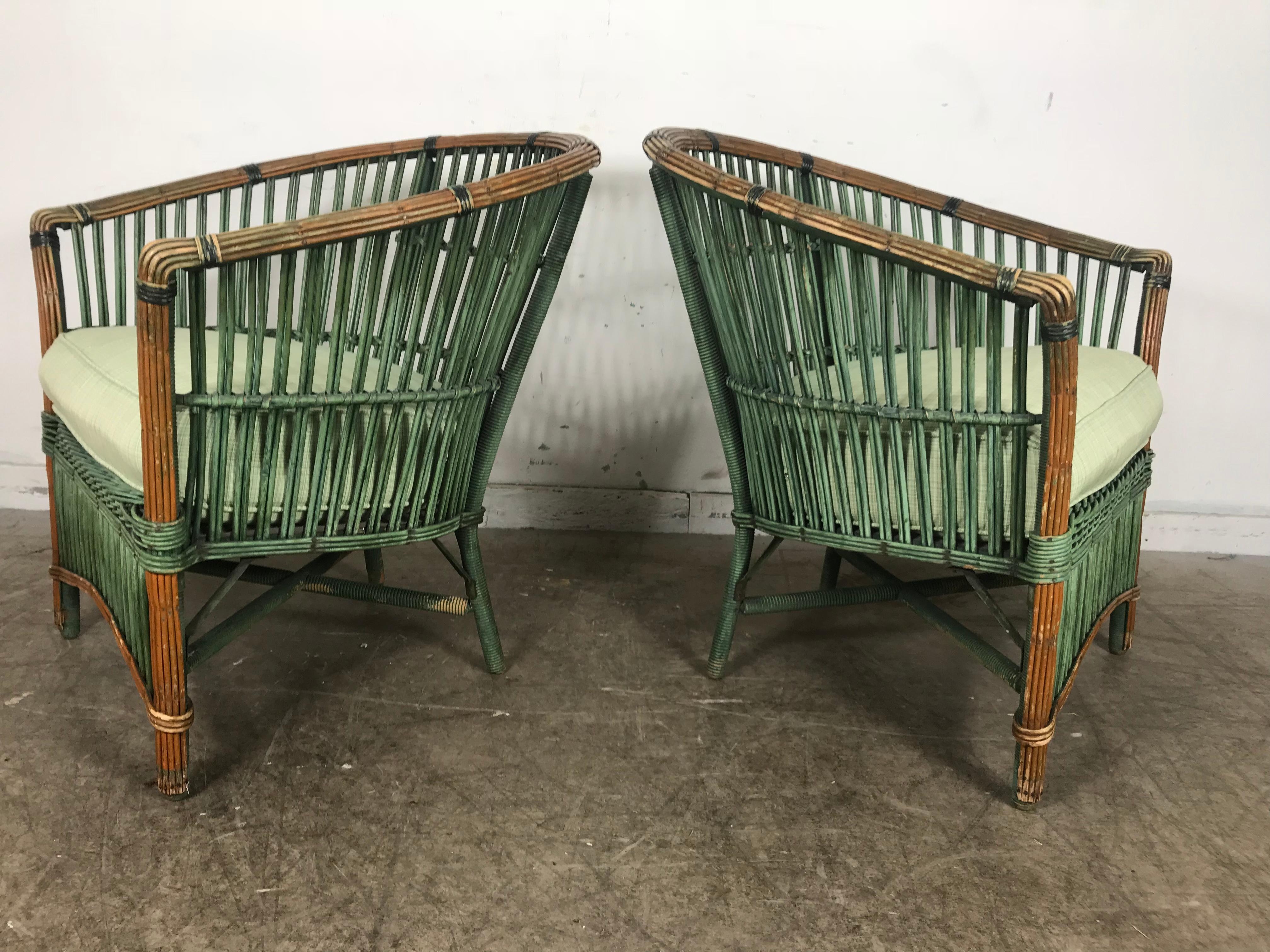 Pair of Art Deco Split Reed Stick Wicker Lounge Chairs In Good Condition In Buffalo, NY