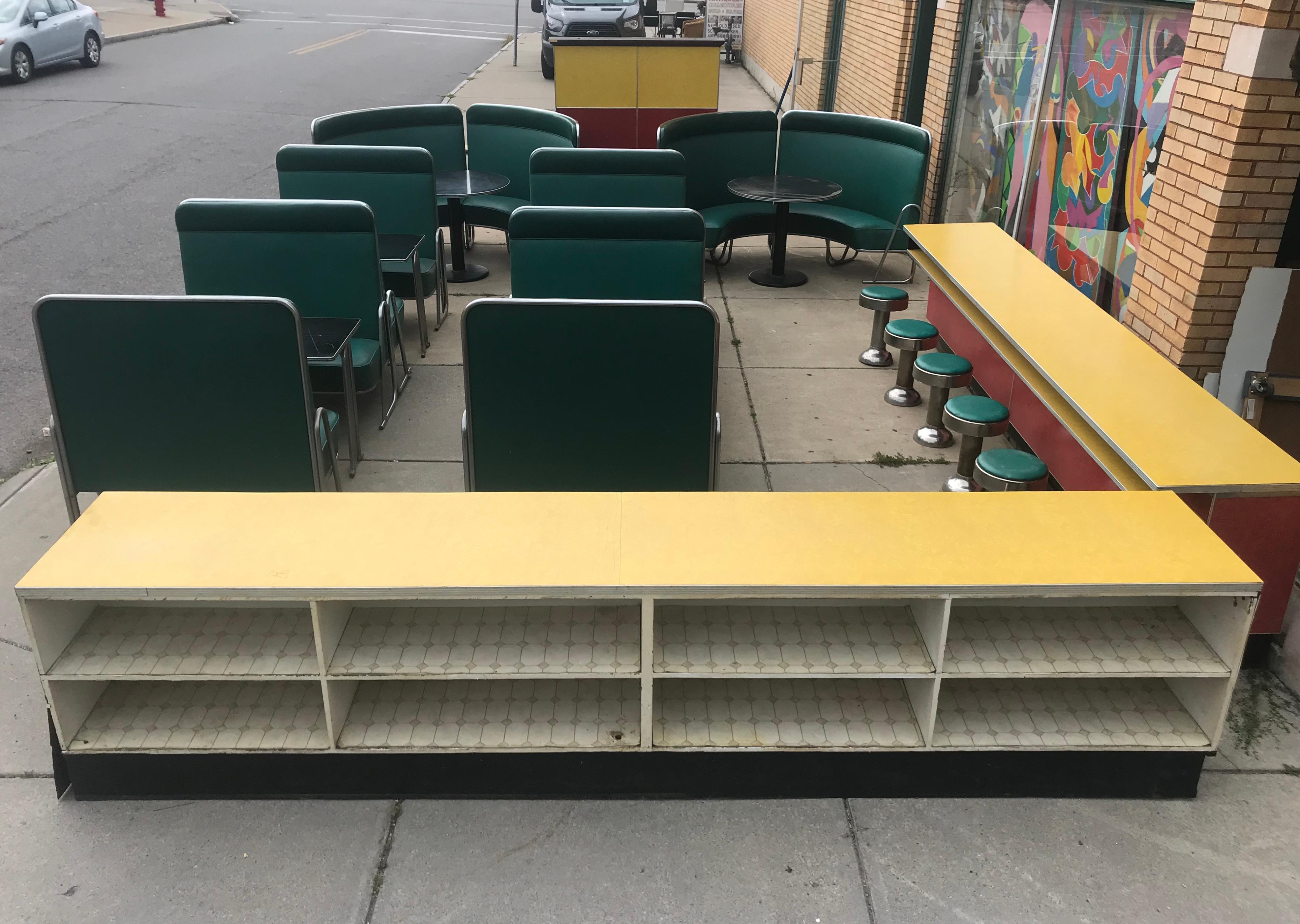 Original Art Deco Diner, Seats 40 Designed by Wolfgang Hoffmann for Howell 1930s In Distressed Condition In Buffalo, NY