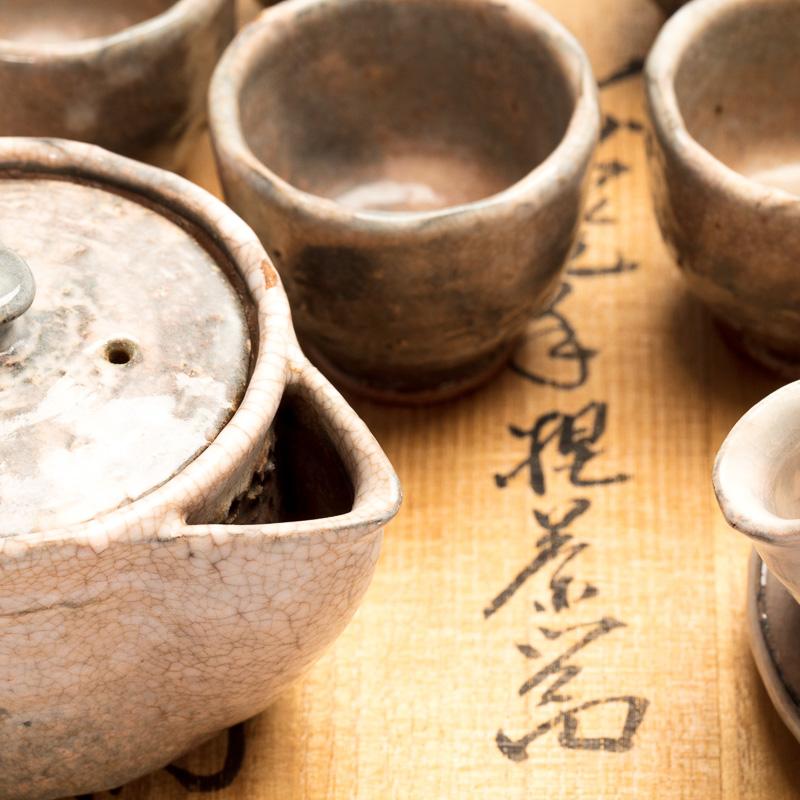 Glazed Japanese Hagi Pottery Sencha Tea Set by Tahara Tobe the 12th, Showa Period