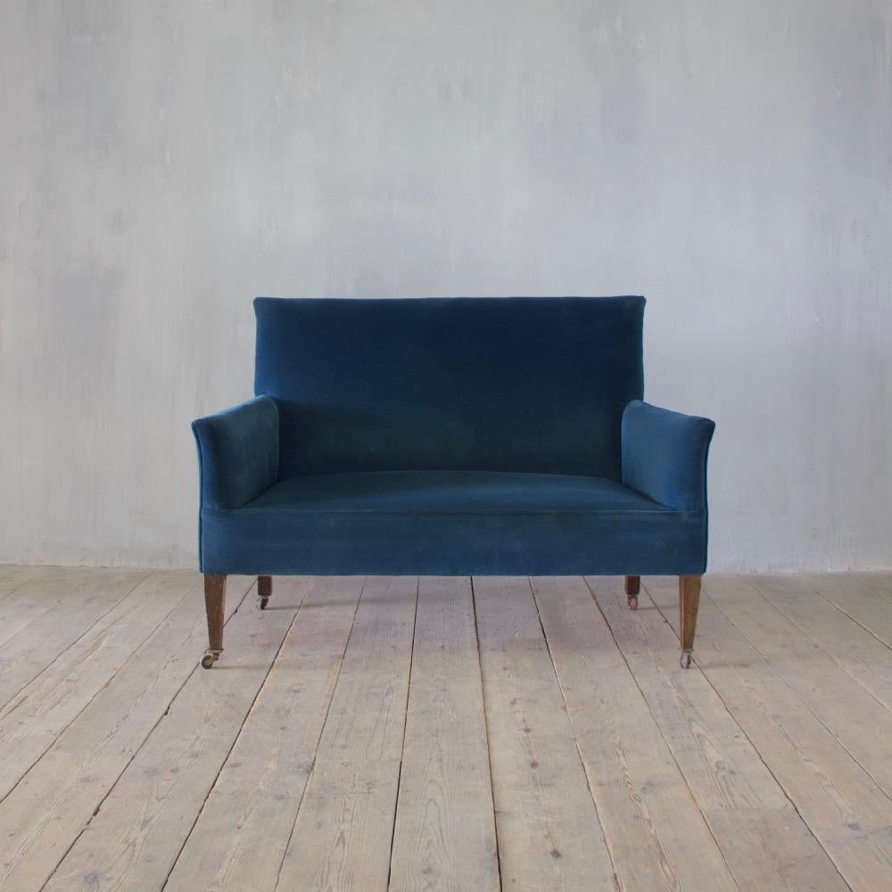 Edwardian Sofa In Good Condition In Stamford, GB