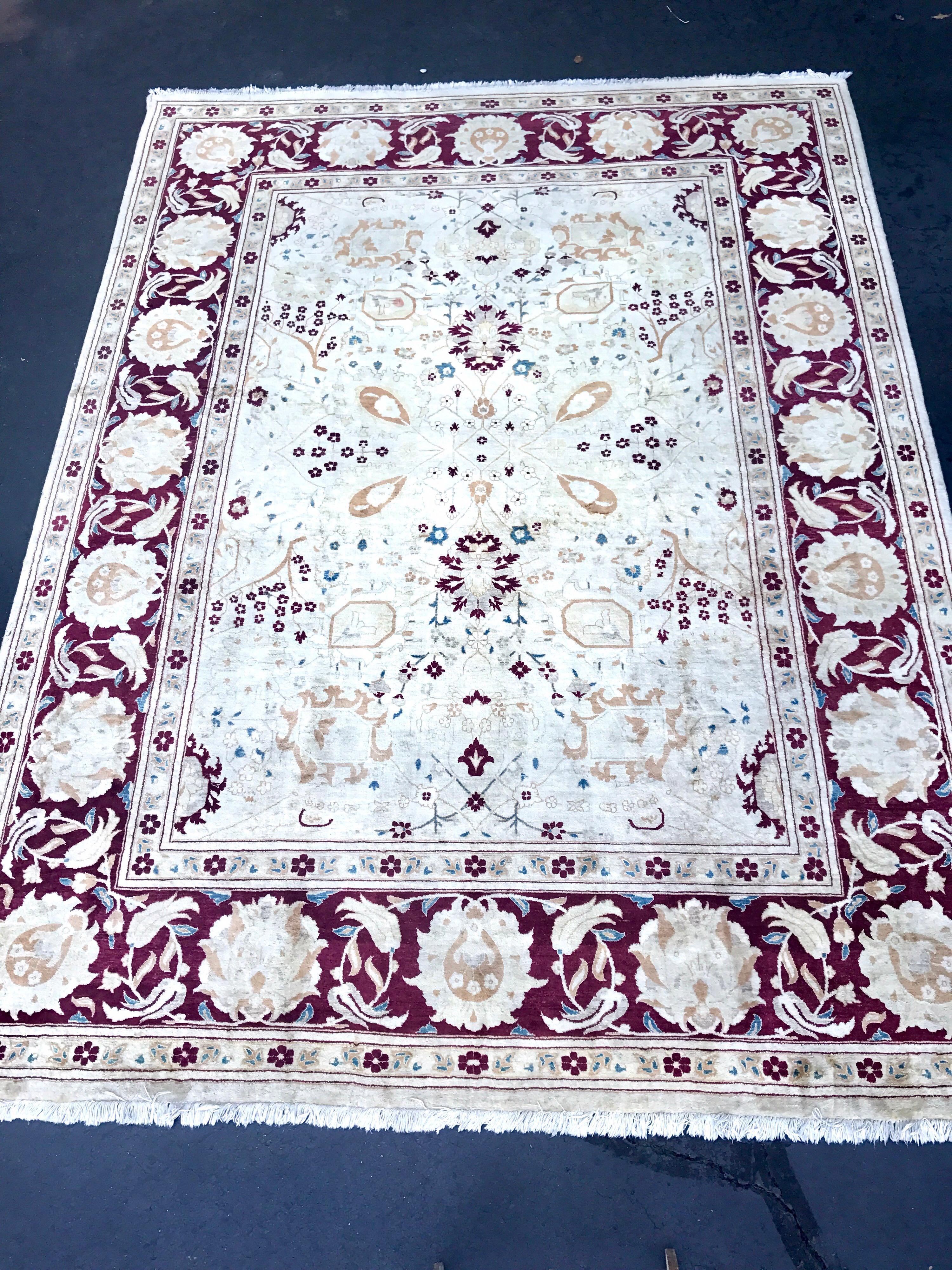 Luxurious Yellow Burgundy Hand-Knotted Persian Wool Rug In Good Condition In West Hartford, CT