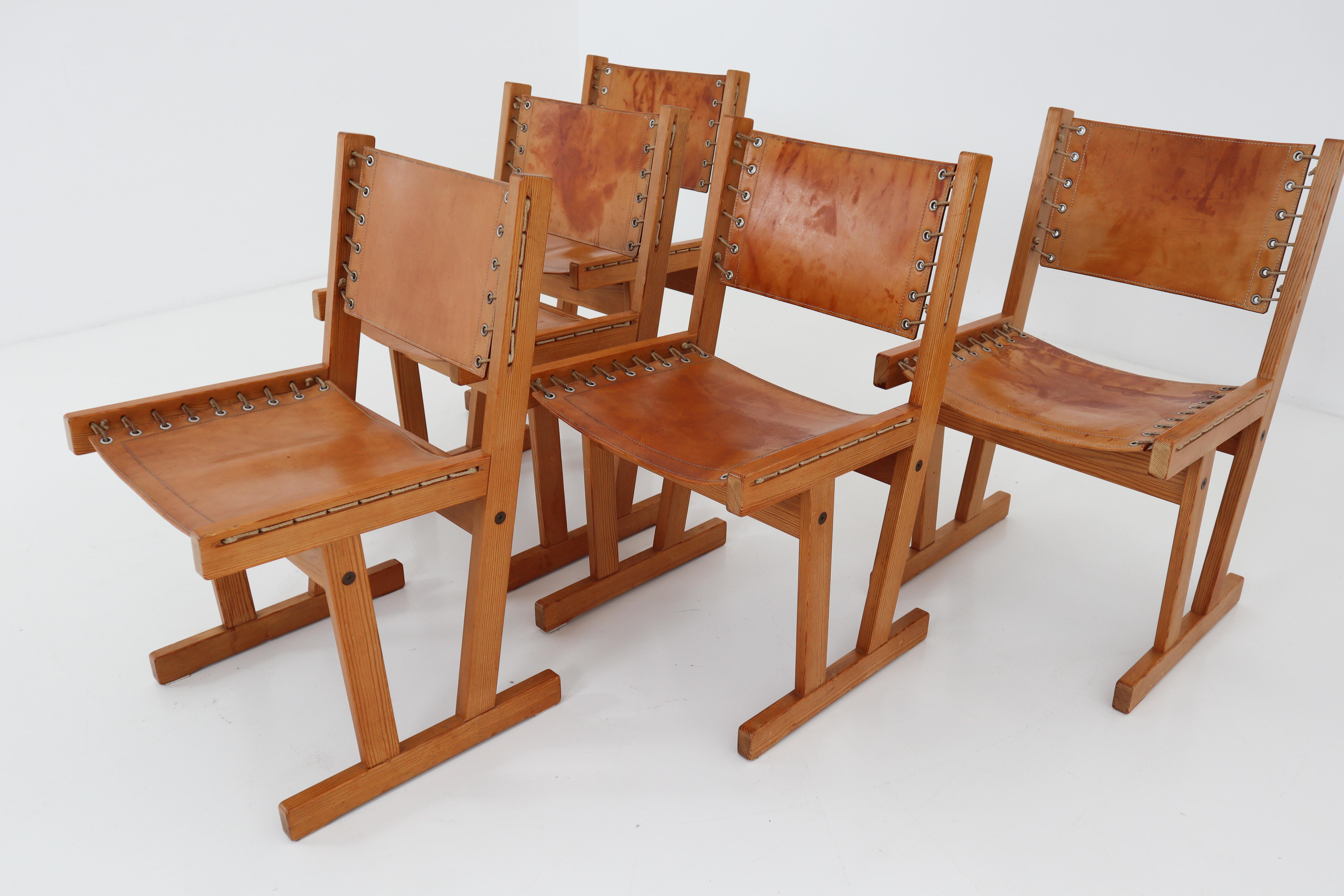 pine wood chairs