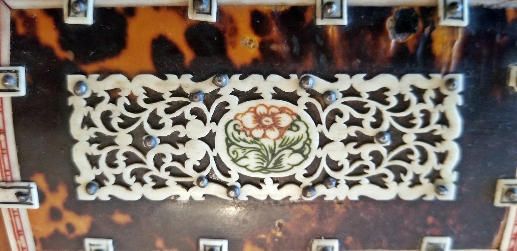 Hand-Crafted 19th Century Anglo Indian Vizagapatam Shell and Faux Ivory Ring Box