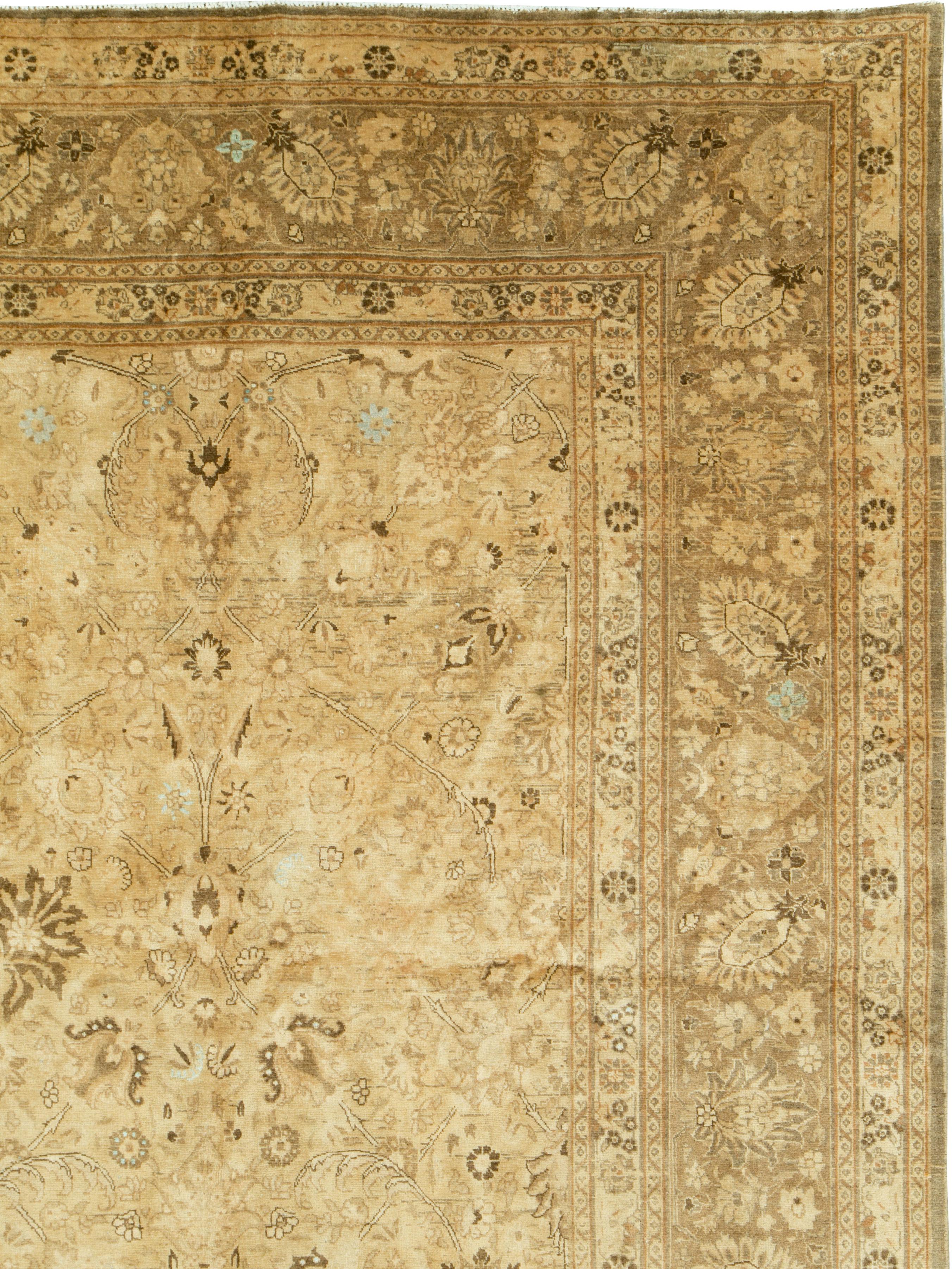 Vintage Persian Tabriz Carpet In Excellent Condition In New York, NY