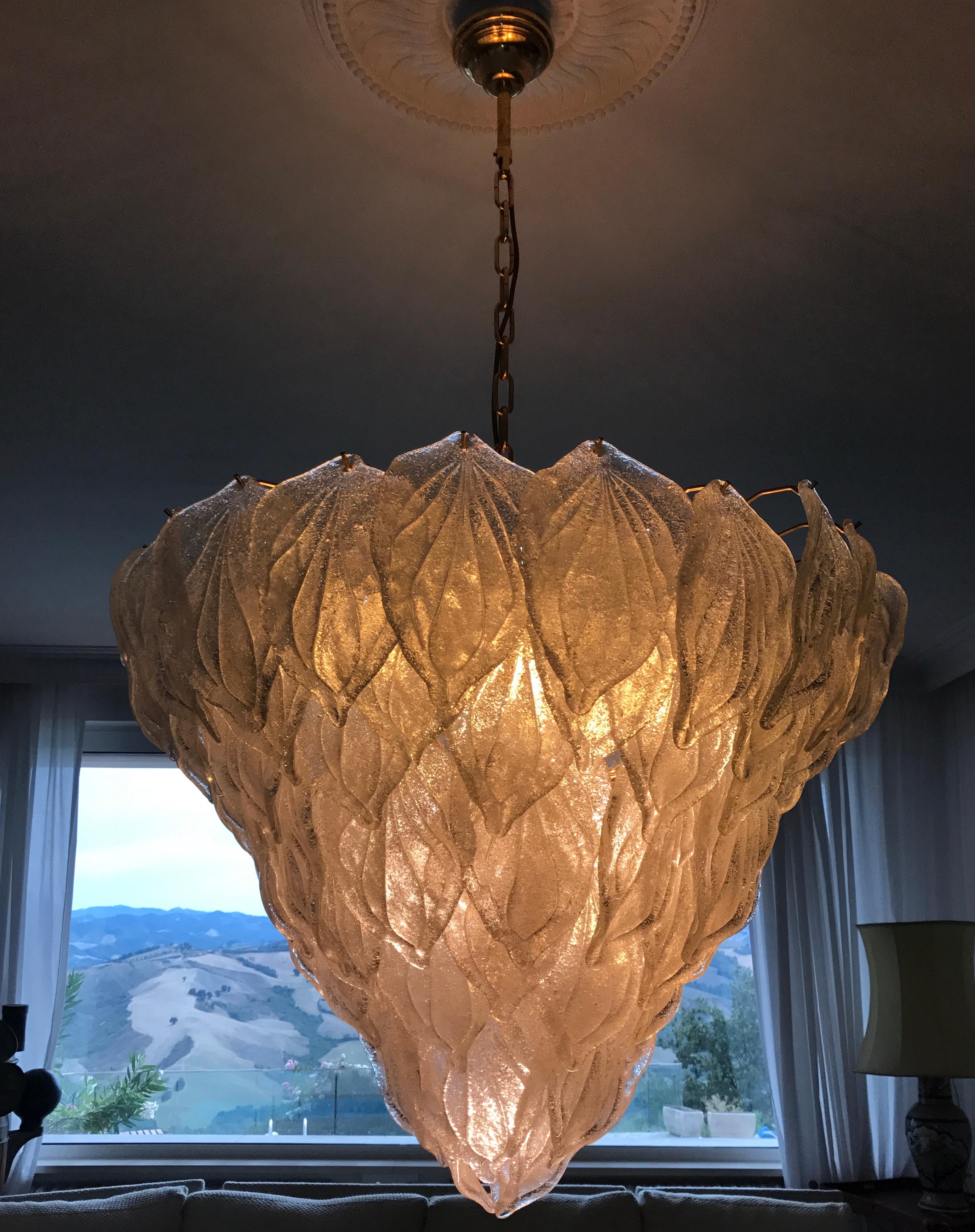Modern Italian Ice Color Murano Glass Polar Chandelier, 1970s In Excellent Condition In Rome, IT