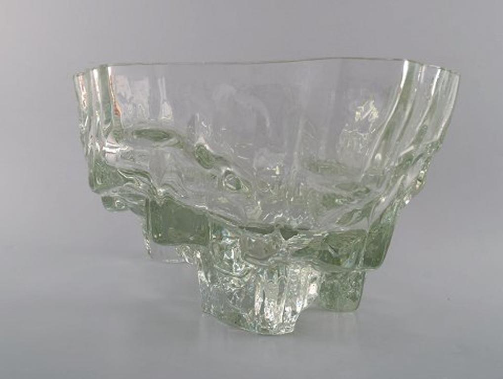 Iittala, Tapio Wirkkala Huge Art Glass Bowl, Model Number 3543 In Excellent Condition In Copenhagen, DK