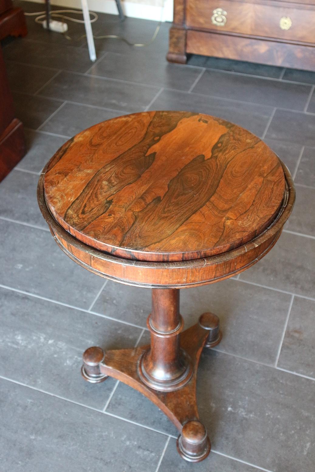 antique round chess table