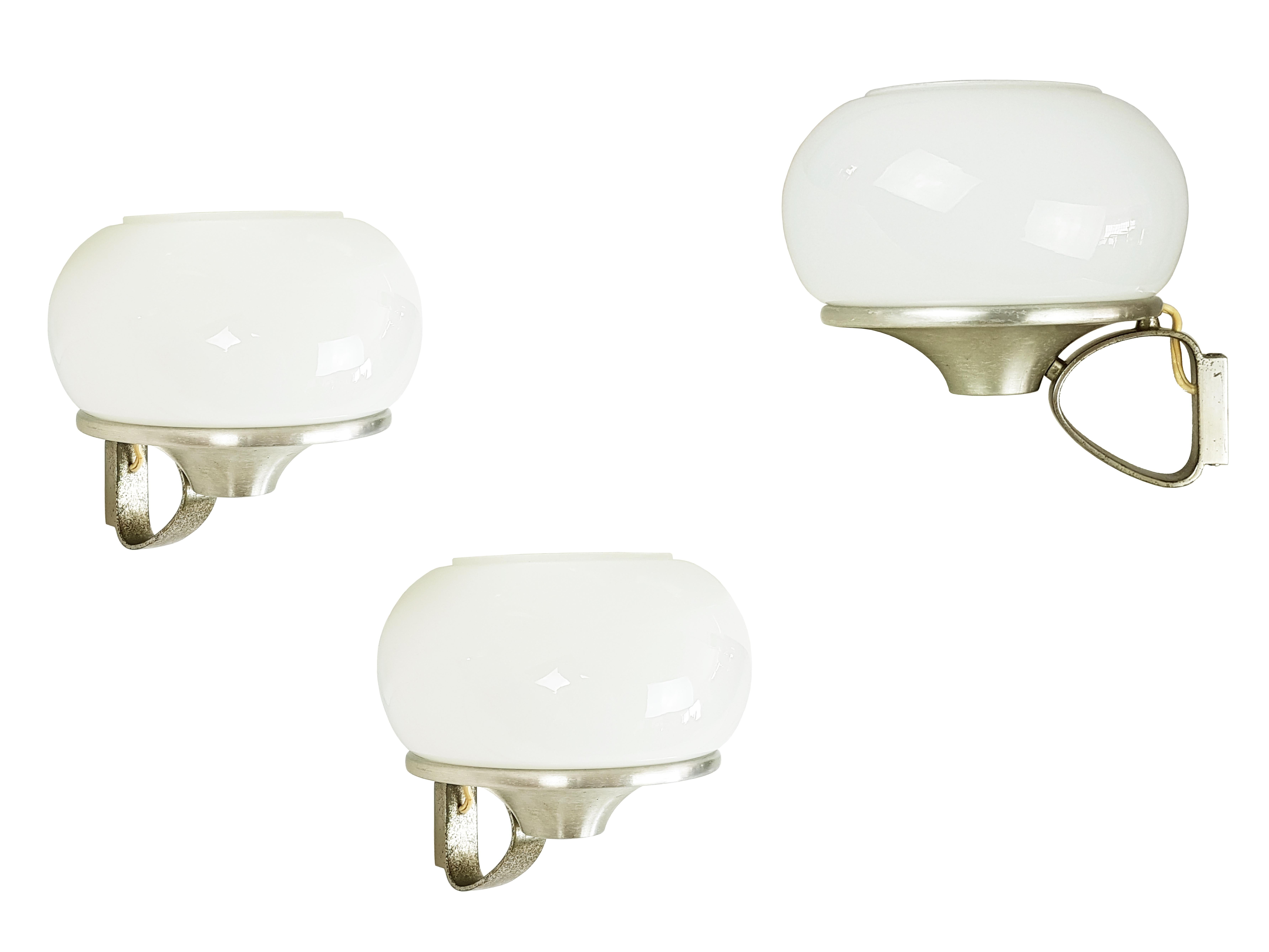 Three Oscar Torlasco White Glass & Nickel Plated Brass Small Sconces for Lumi In Good Condition In Varese, Lombardia