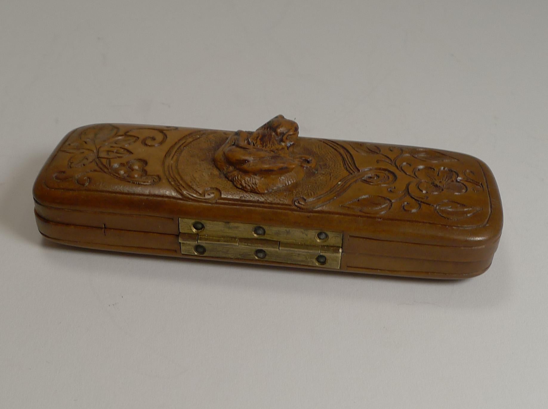 Early 20th Century Rare Antique Black Forest Travel Thermometer Carved Dog, circa 1900 For Sale