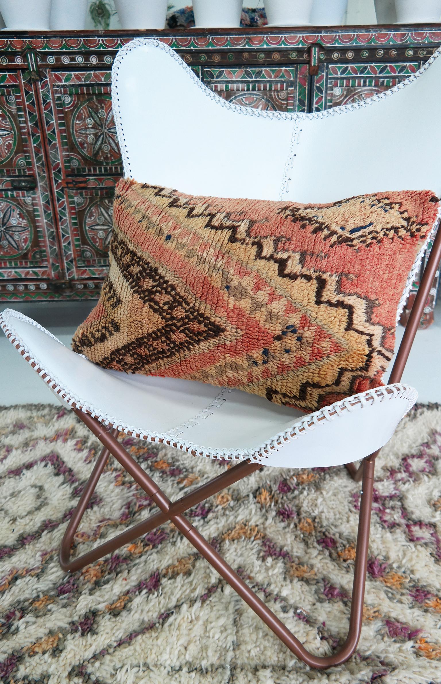 Late 20th Century Moroccan Pillow Bohemian Berber Cushion from Morocco 3 For Sale