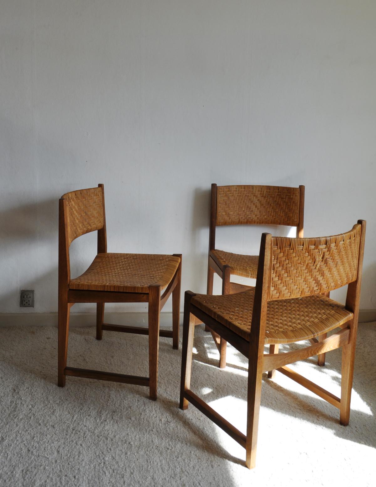 Oak and Cane Dining Chairs designed by Peter Hvidt & Orla Mølgaard-Nielsen In Good Condition For Sale In Vordingborg, DK