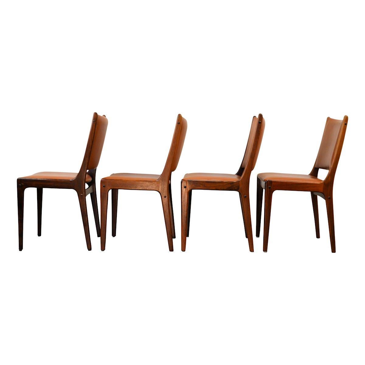 Vintage Johannes Andersen Palisander/Leather Dining Chairs, Set of Four In Good Condition In Panningen, NL
