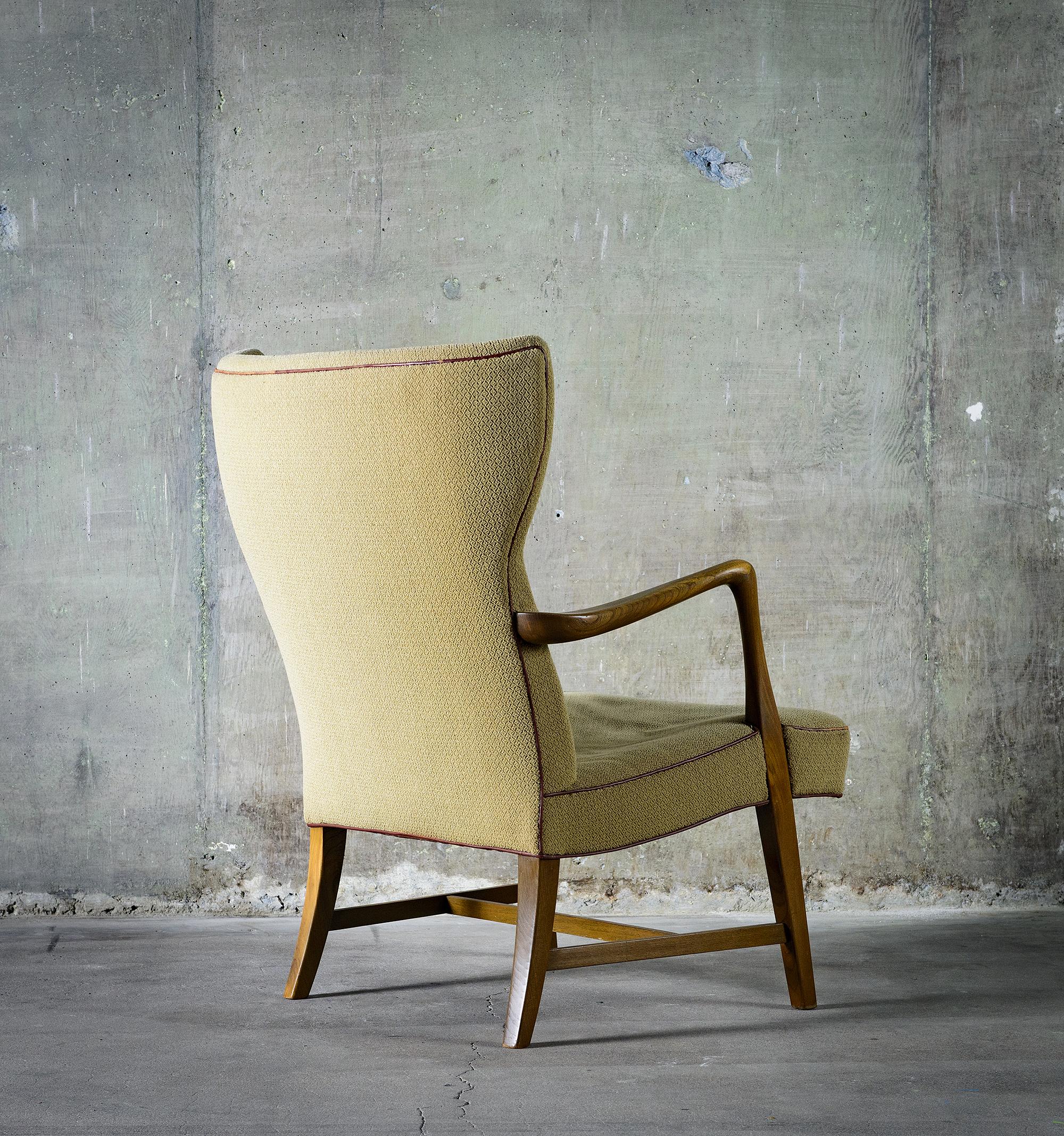 Danish Lounge Chair by Peter Hvidt