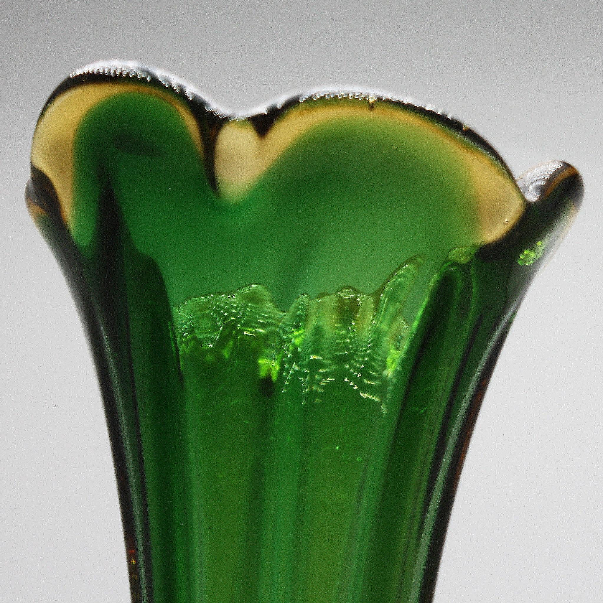 Green Twisted Murano Glass Vase, circa 1960 In Excellent Condition In Dallas, TX
