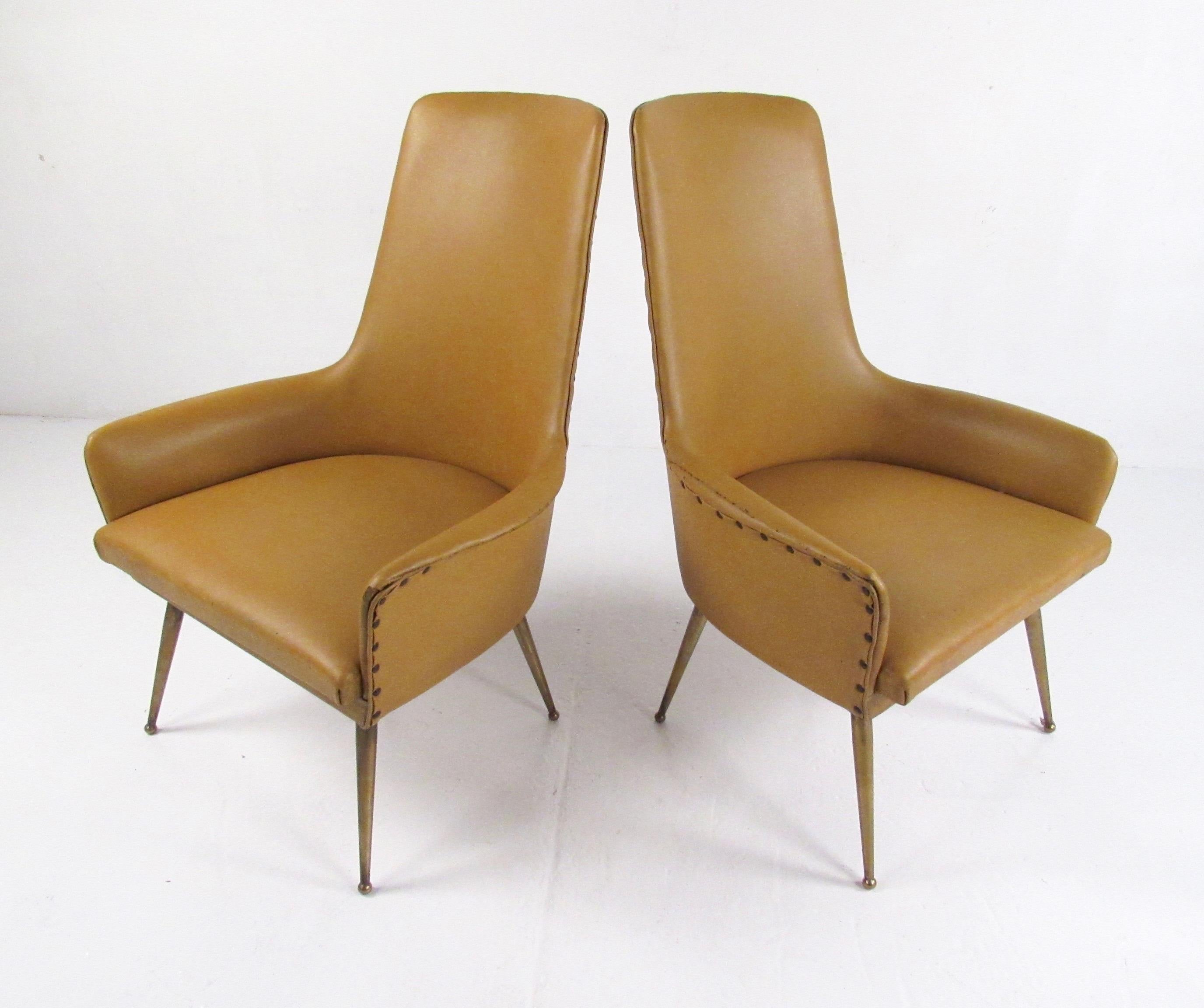 Mid-20th Century Pair of Italian Modern Side Chairs, circa 1950s