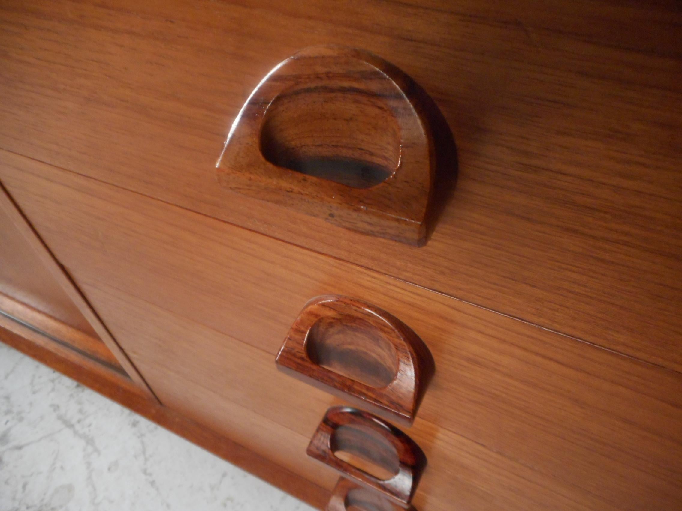 Late 20th Century Beautiful Midcentury Italian Teak Credenza For Sale