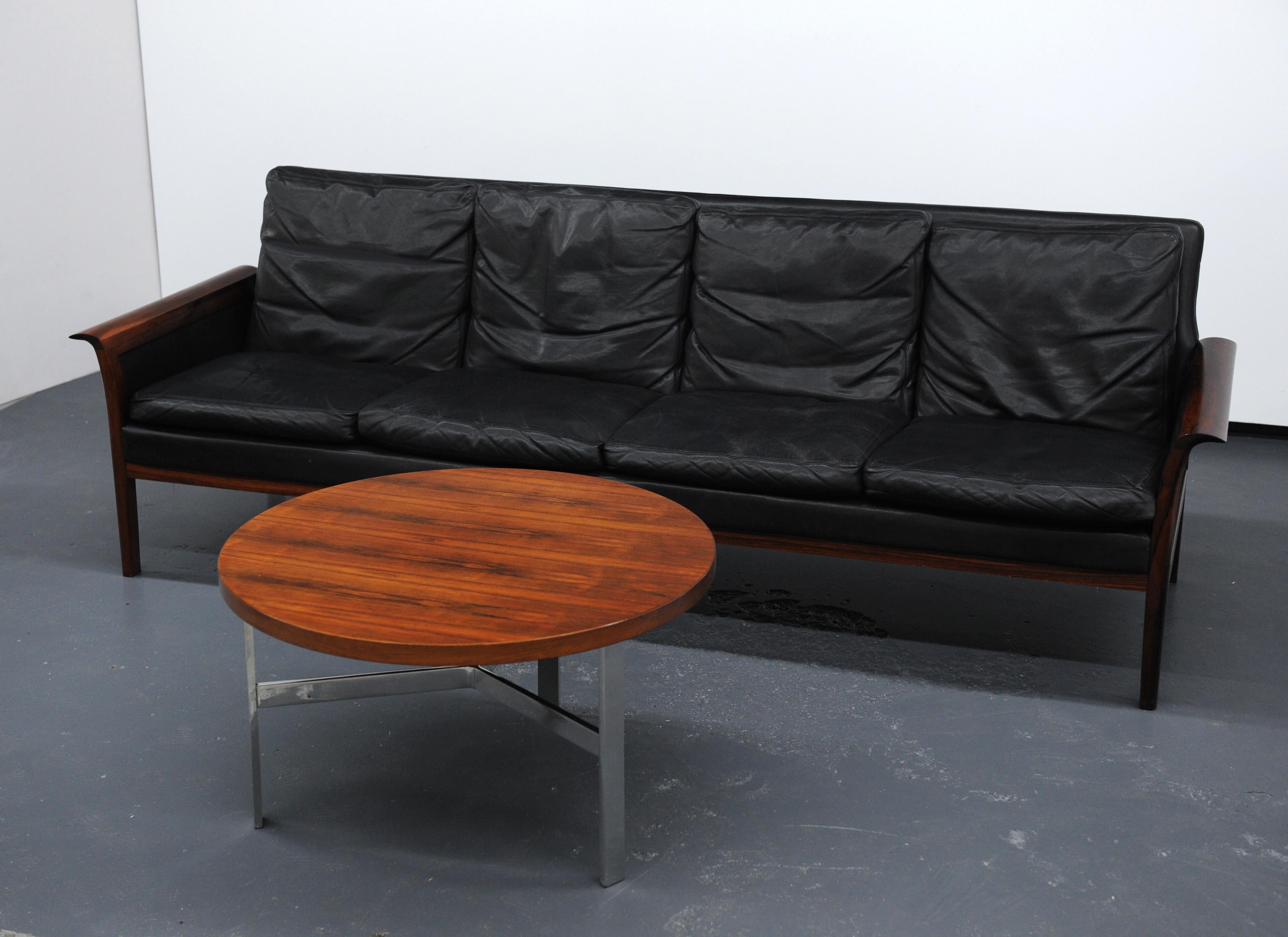 Four-Seat Sofa in Rosewood and Black Leather by Hans Olsen for Vatne, Norway In Excellent Condition In Washington, DC