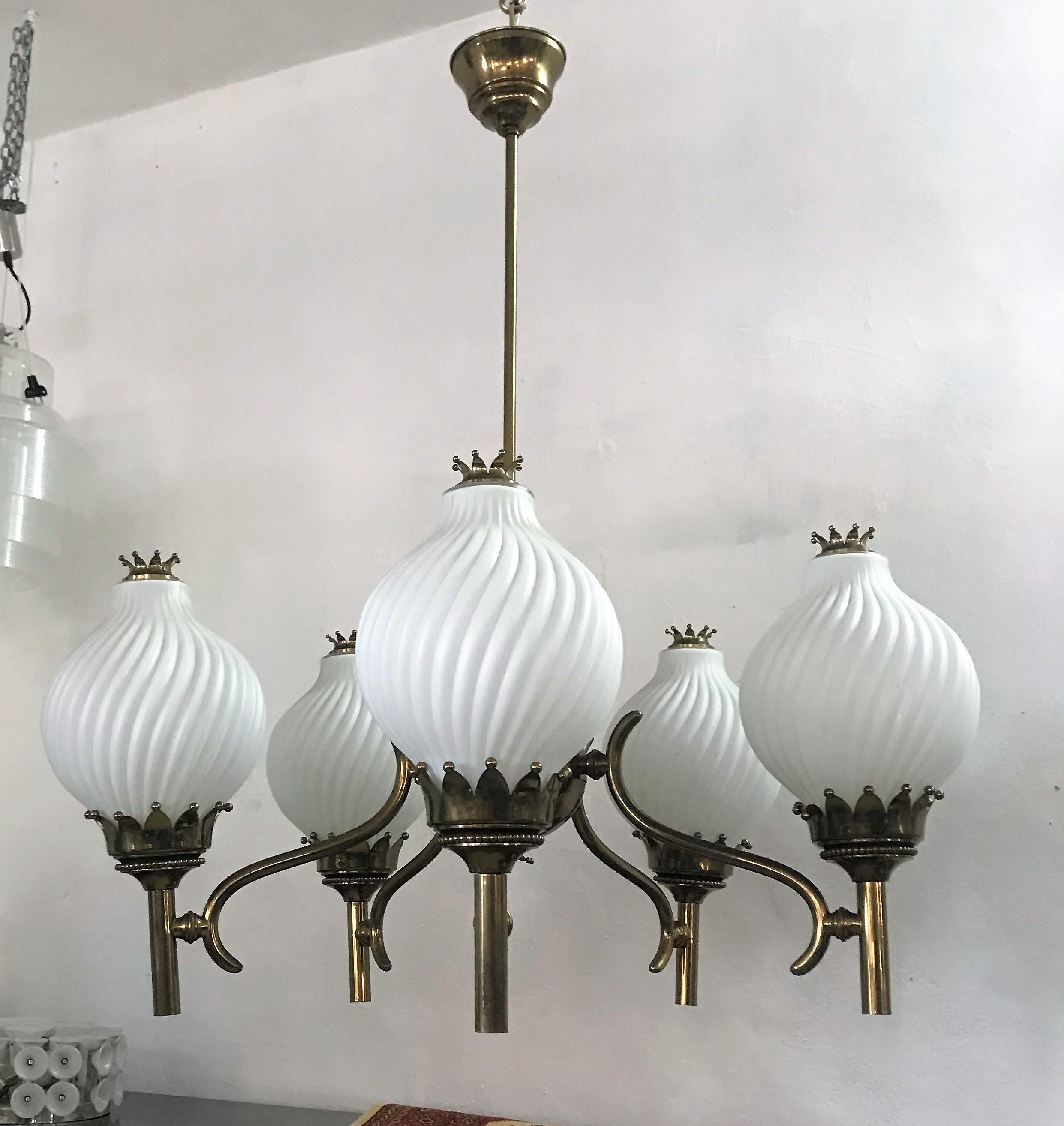 Mid-20th Century Published Italian Chandelier by Angelo Lelli for Arredoluce, circa 1950