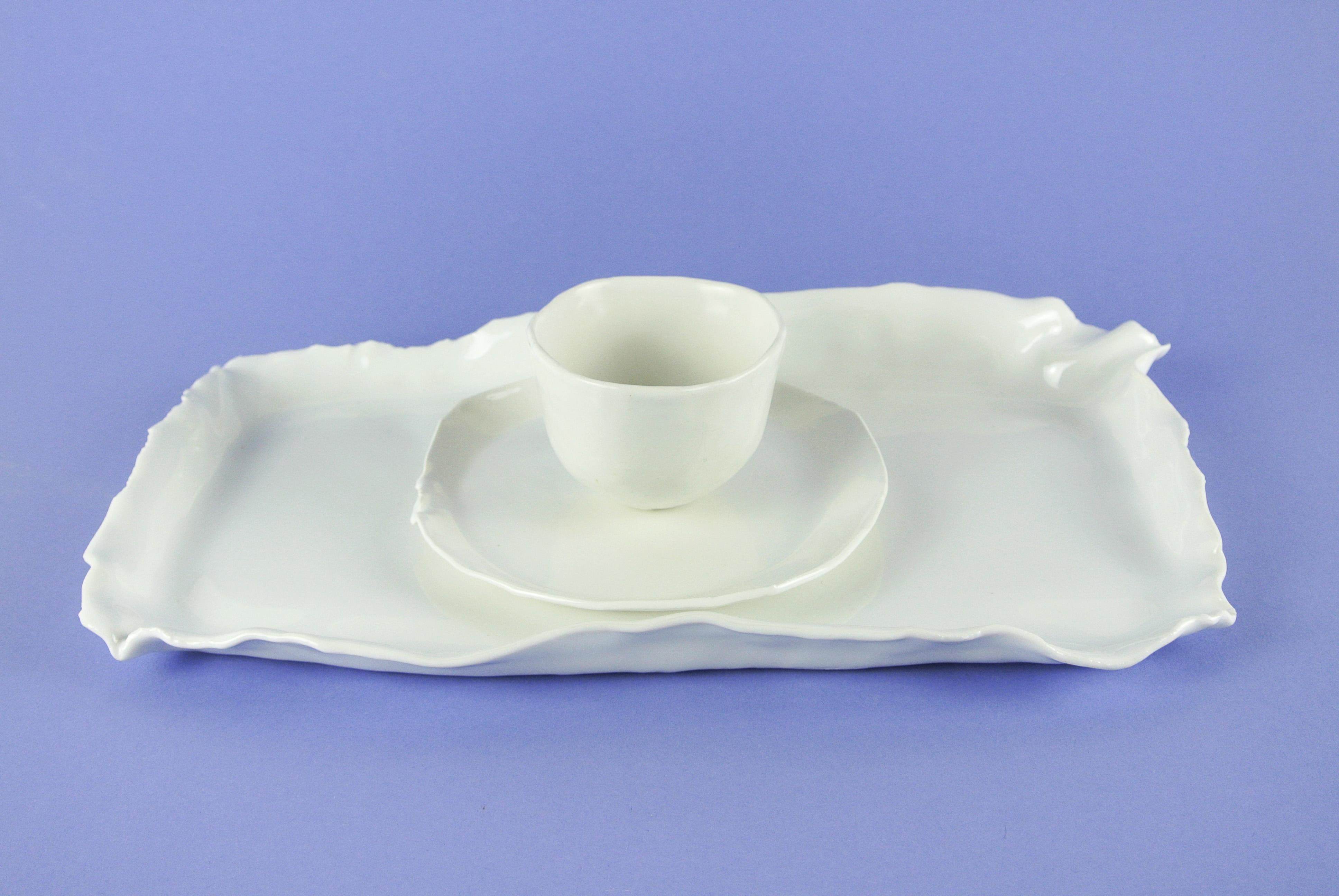Thin Porcelain Tray with White Glossy Glaze In New Condition In Berlin, DE