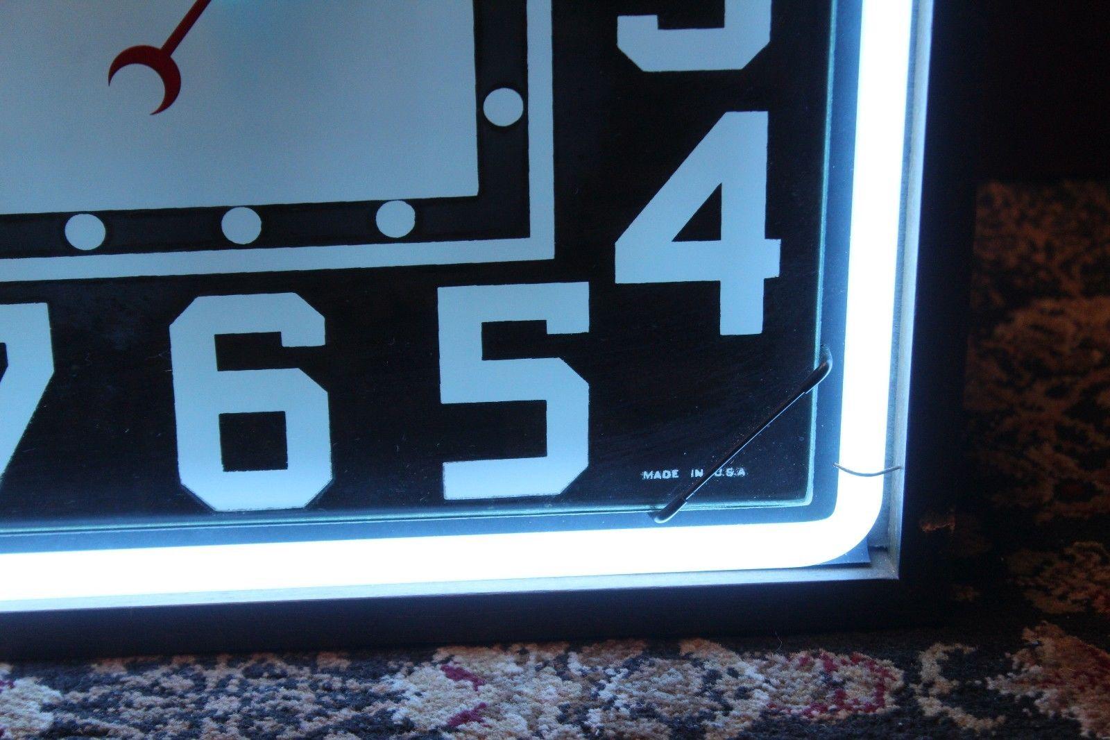 1950s Action Ad Electric Neon Rotating Advertising Clock In Good Condition For Sale In Orange, CA