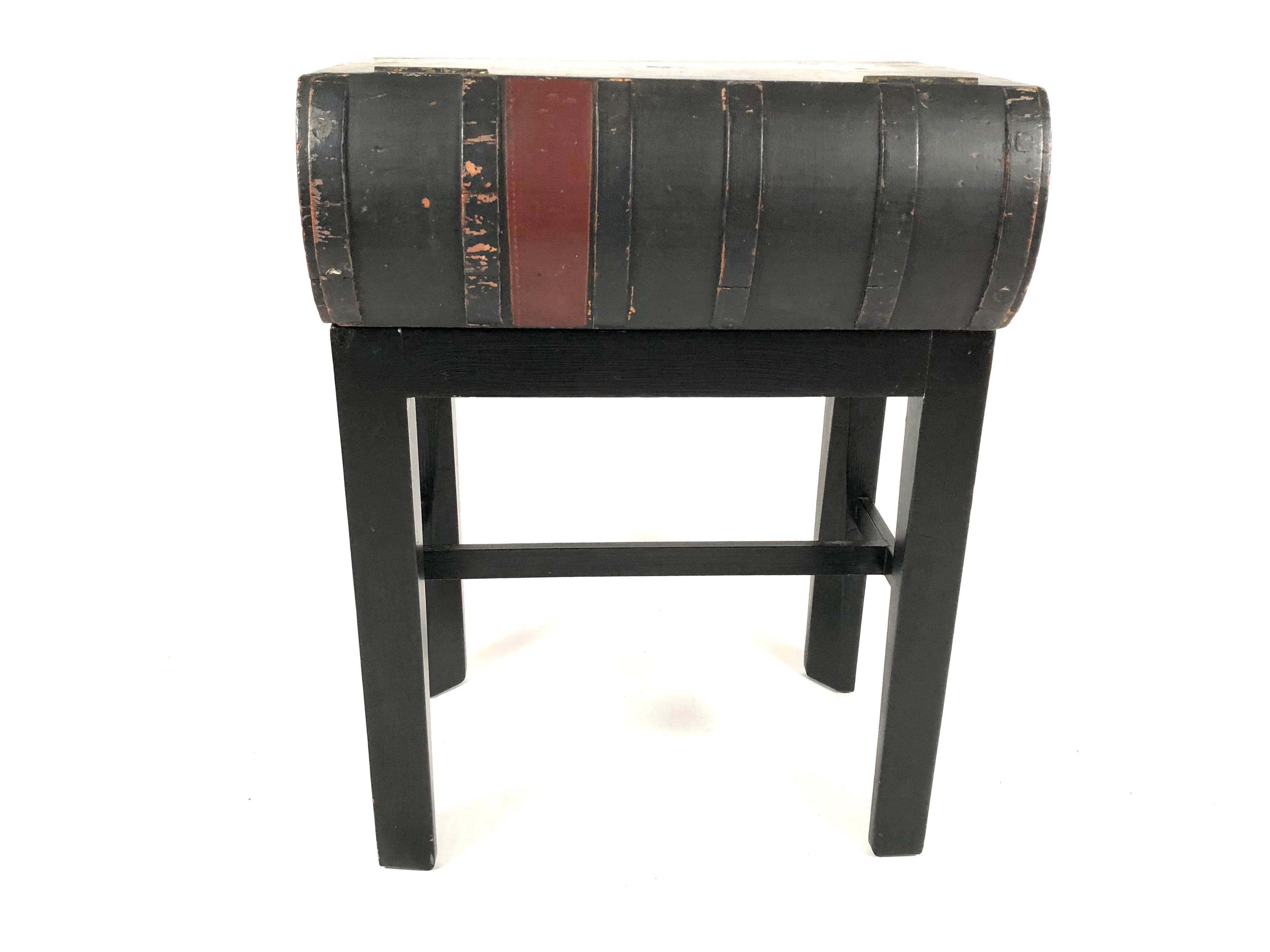 19th Century Painted Wood Book Box on Stand In Good Condition In Essex, MA