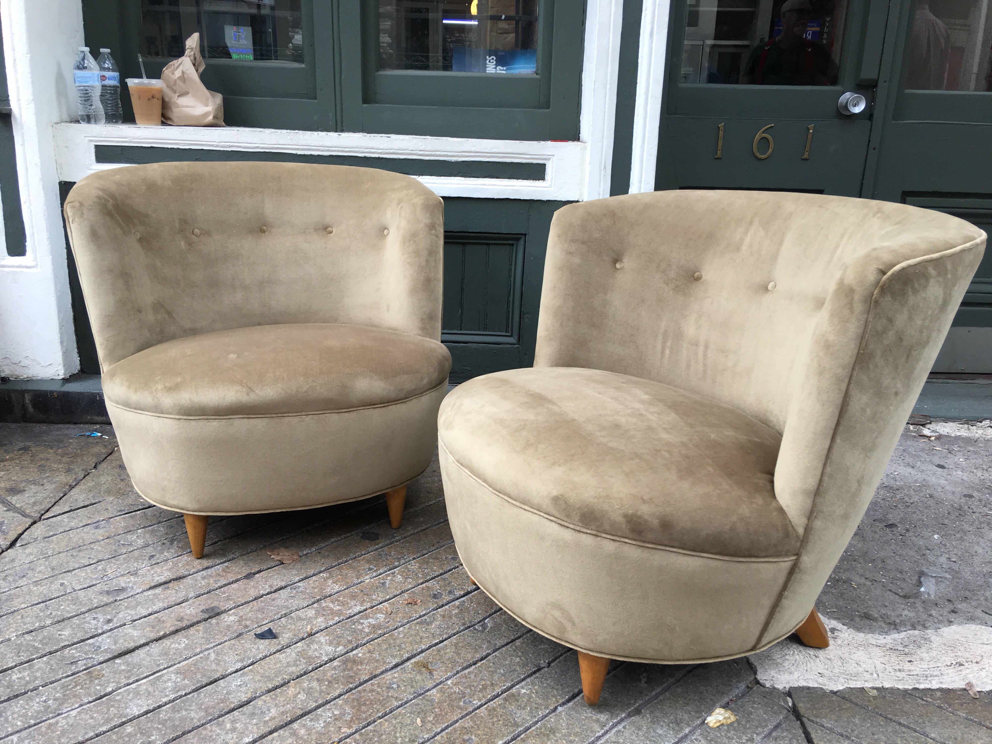Mid-20th Century Barrel Chairs in the Style of Billy Haines