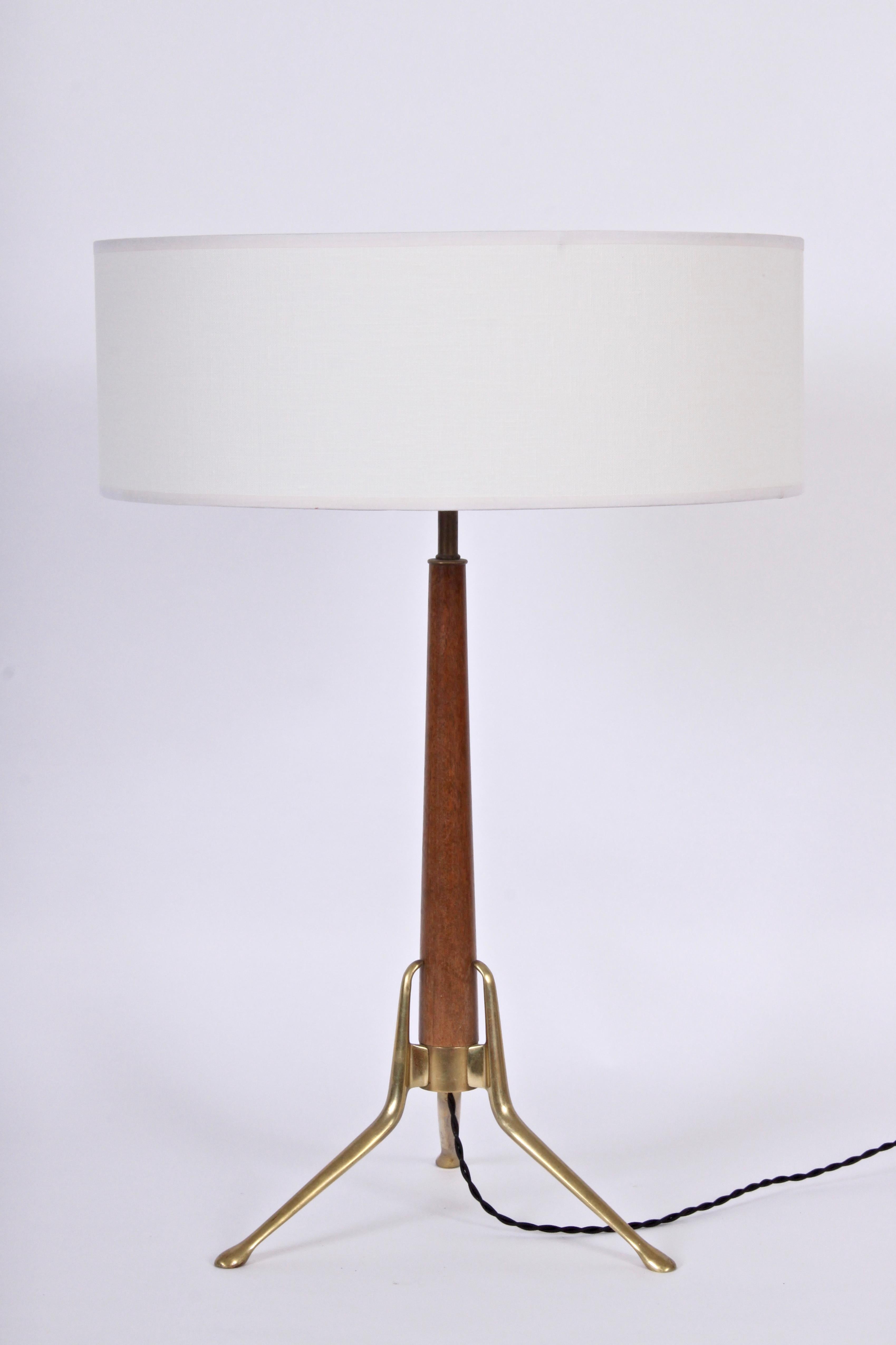 Gerald Thurston for Lightoilier Brass & Wood Tripod Table Lamp with White Shade In Good Condition In Bainbridge, NY