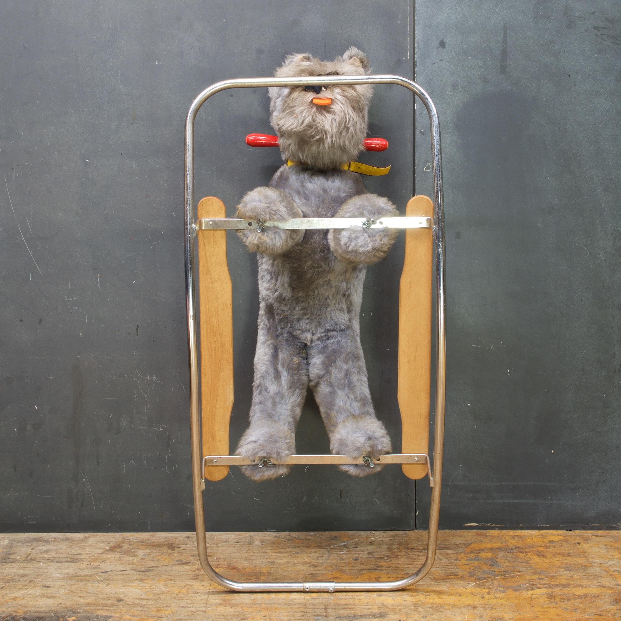 Blauer Kinderschaukelstuhl mit Terrier Hund von Giocattoli Trudi Italien, Spielzeugwippe MCM Isle (Italienisch) im Angebot