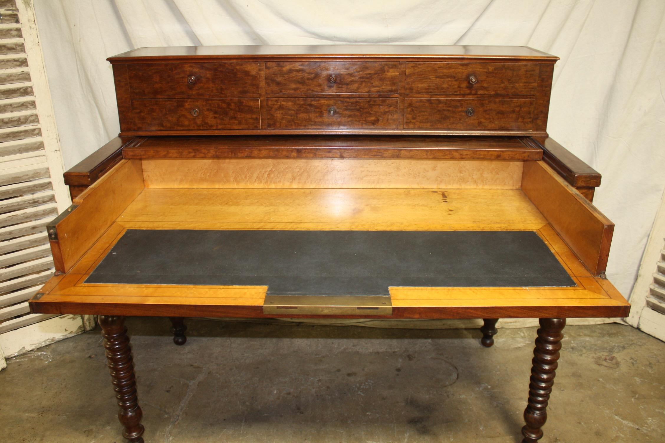 Magnificent 19th Century Louis-Philippe Desk In Excellent Condition In Stockbridge, GA