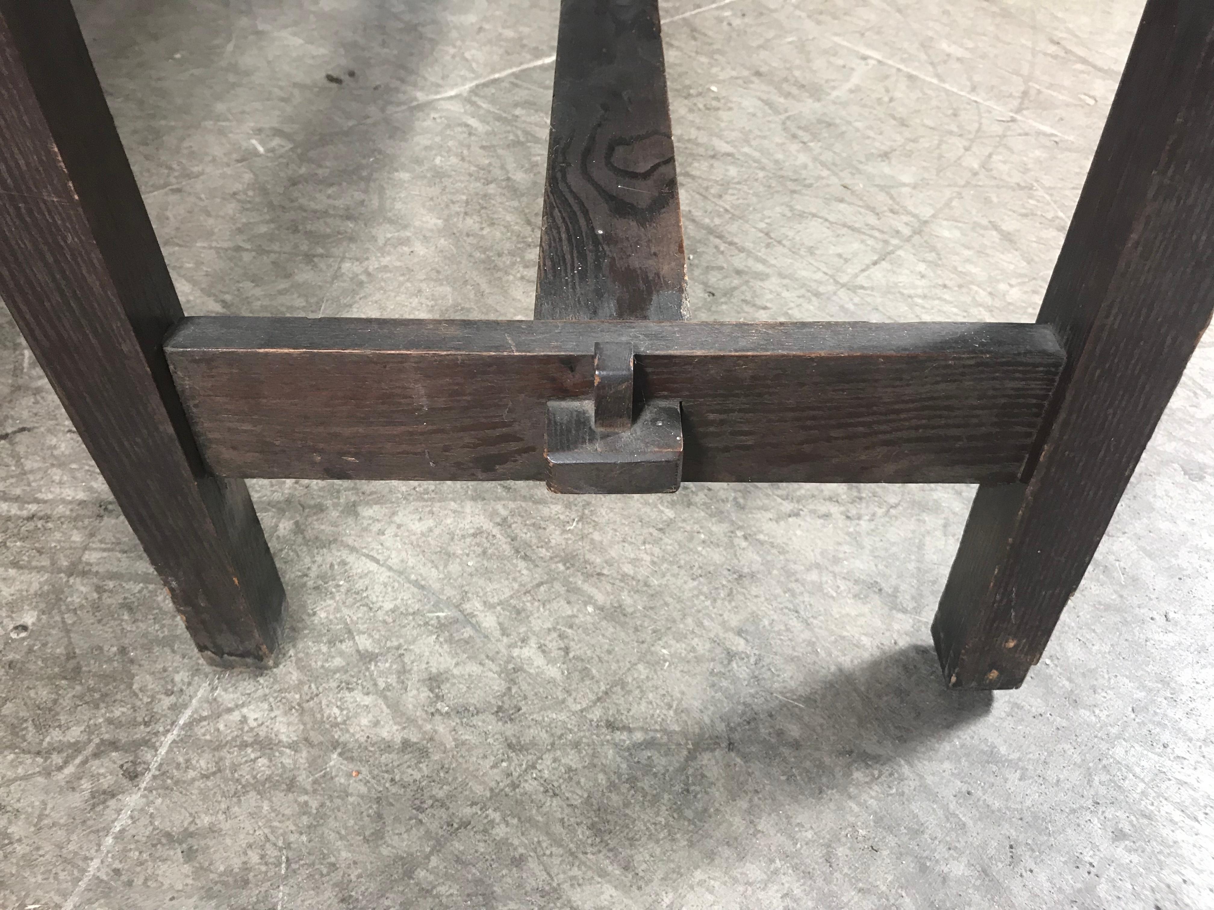 Rare Pair of Roycroft Oak Benches, Inventory Number from the Inn, circa 1905 In Distressed Condition For Sale In Buffalo, NY