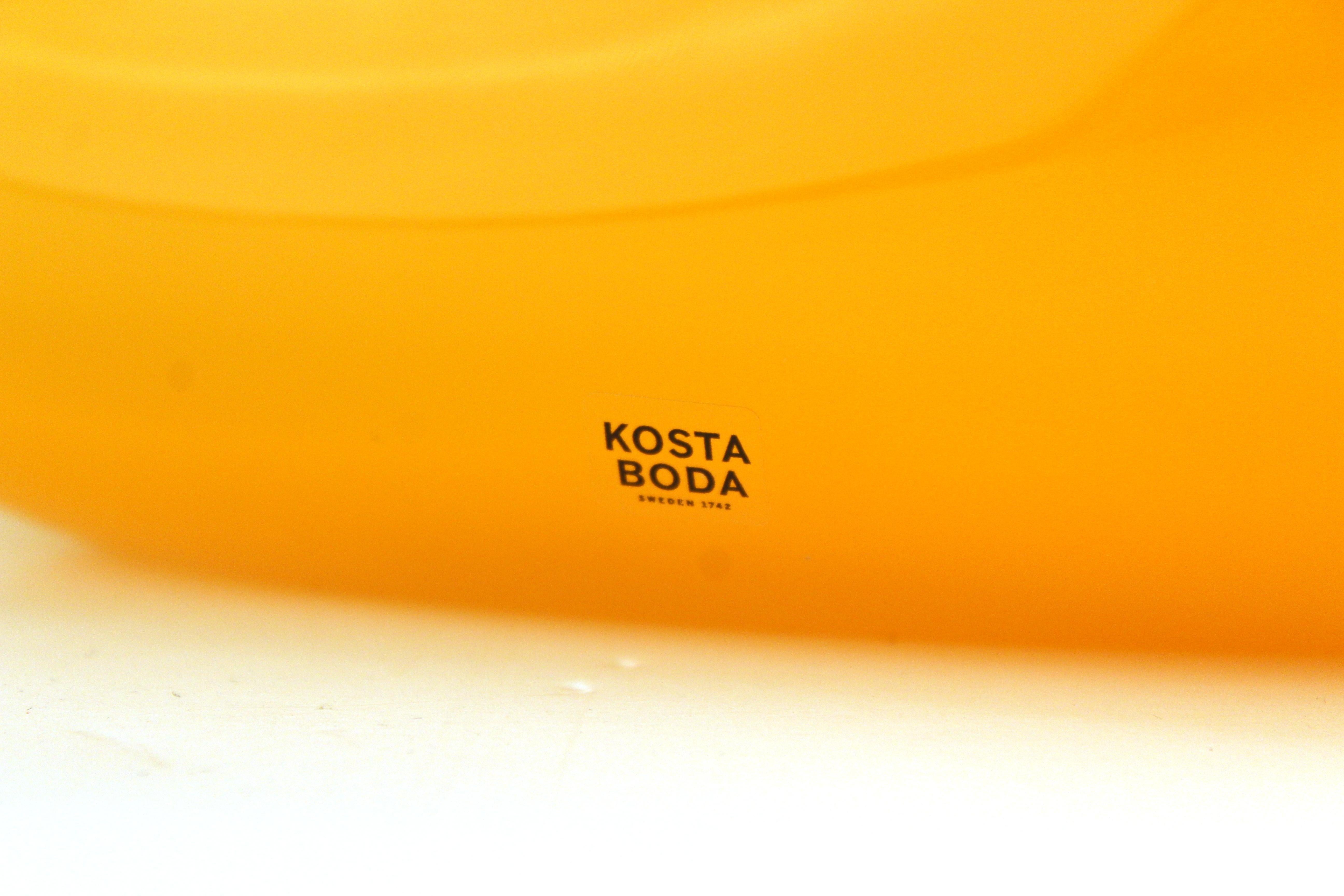 Kjell Engman for Kosta Boda Mid-Century Modern 'Bali' Glass Vase In Good Condition In Astoria, NY