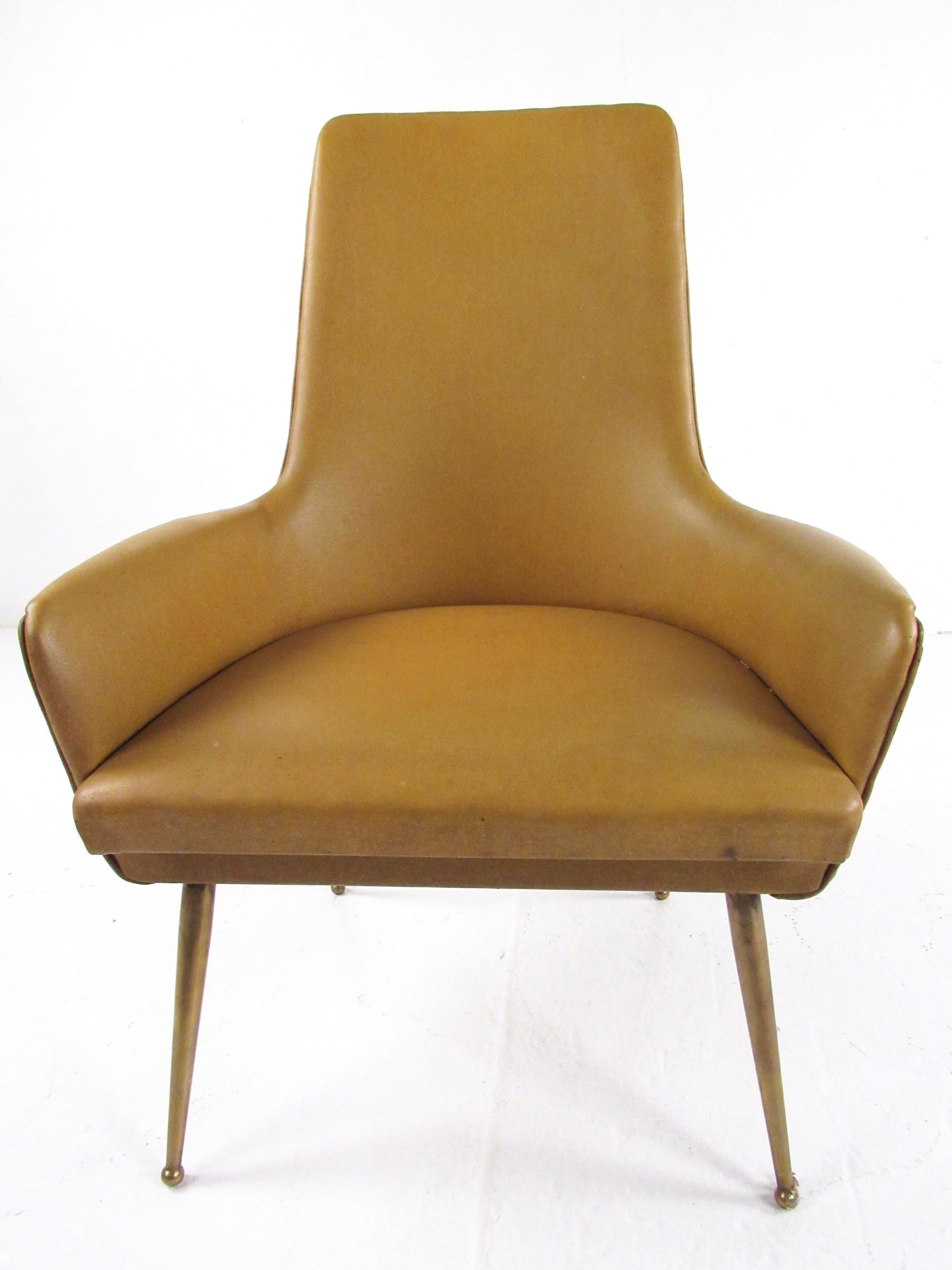 Pair of Italian Modern Side Chairs, circa 1950s 1