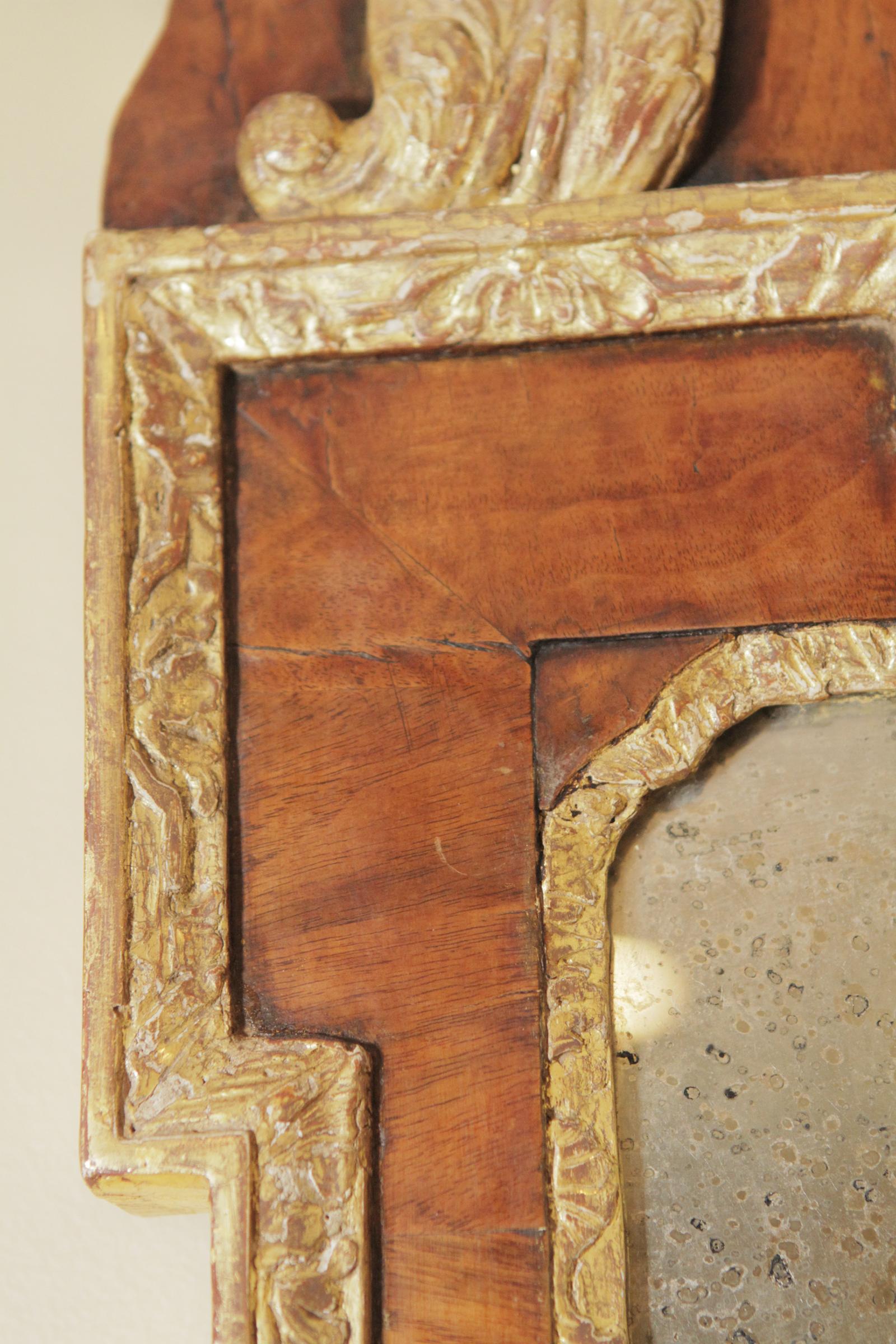 18th Century Georgian Mahogany Parcel-Gilt Mirror 4