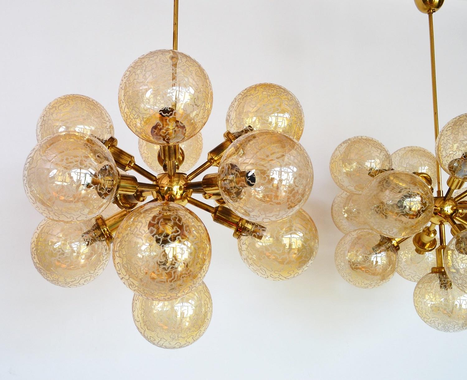 Austrian Hollywood Regency Brass and Glass Sputnik Chandelier, 1960s, Set of Two 4