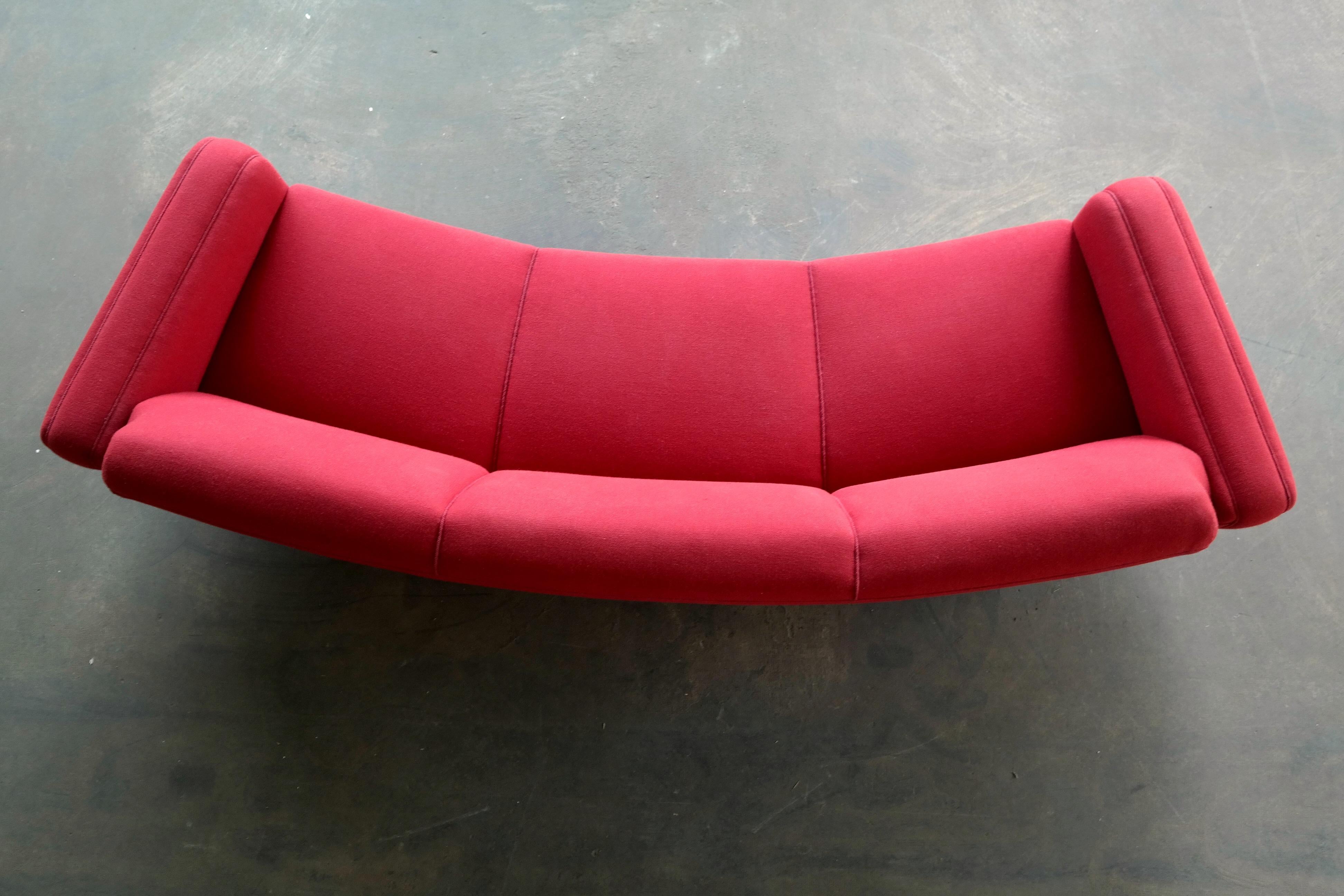 Large Danish 1960s Illum Wikkelso Designed Curved Sofa Model 450 for Aarhus 1