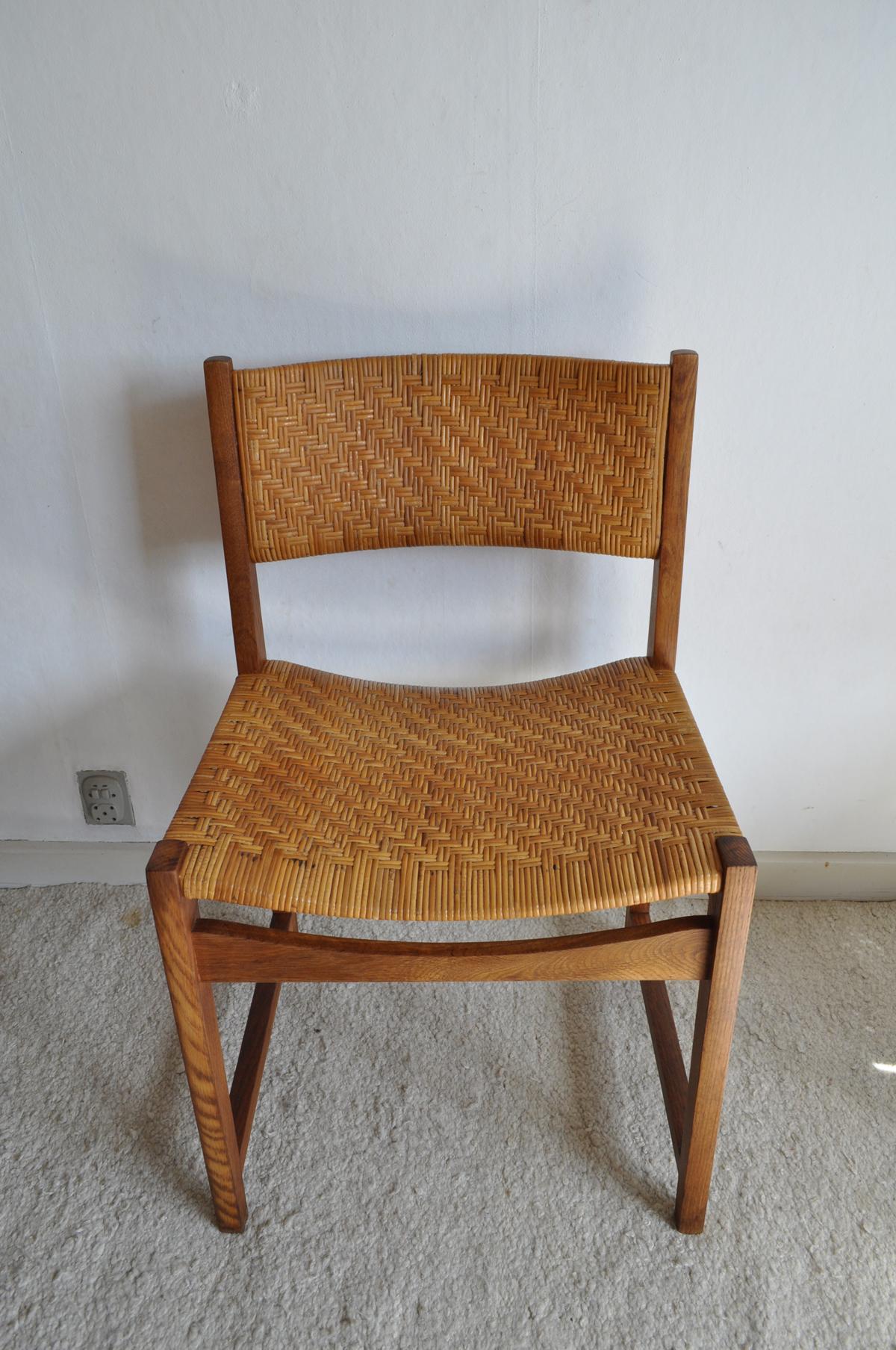 Oak and Cane Dining Chairs designed by Peter Hvidt & Orla Mølgaard-Nielsen For Sale 2