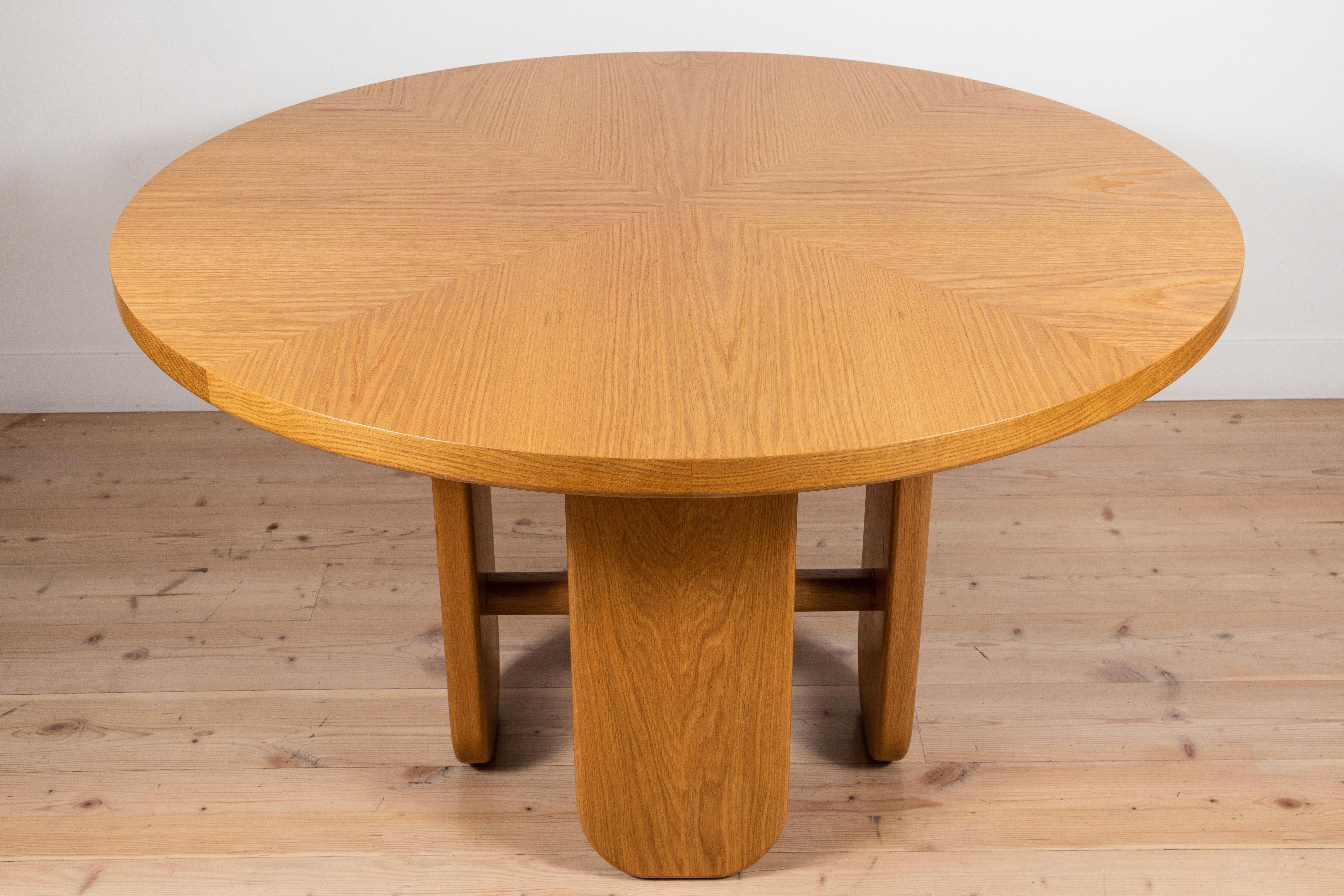 Rainier Dining Table by Brian Paquette for Lawson-Fenning 1