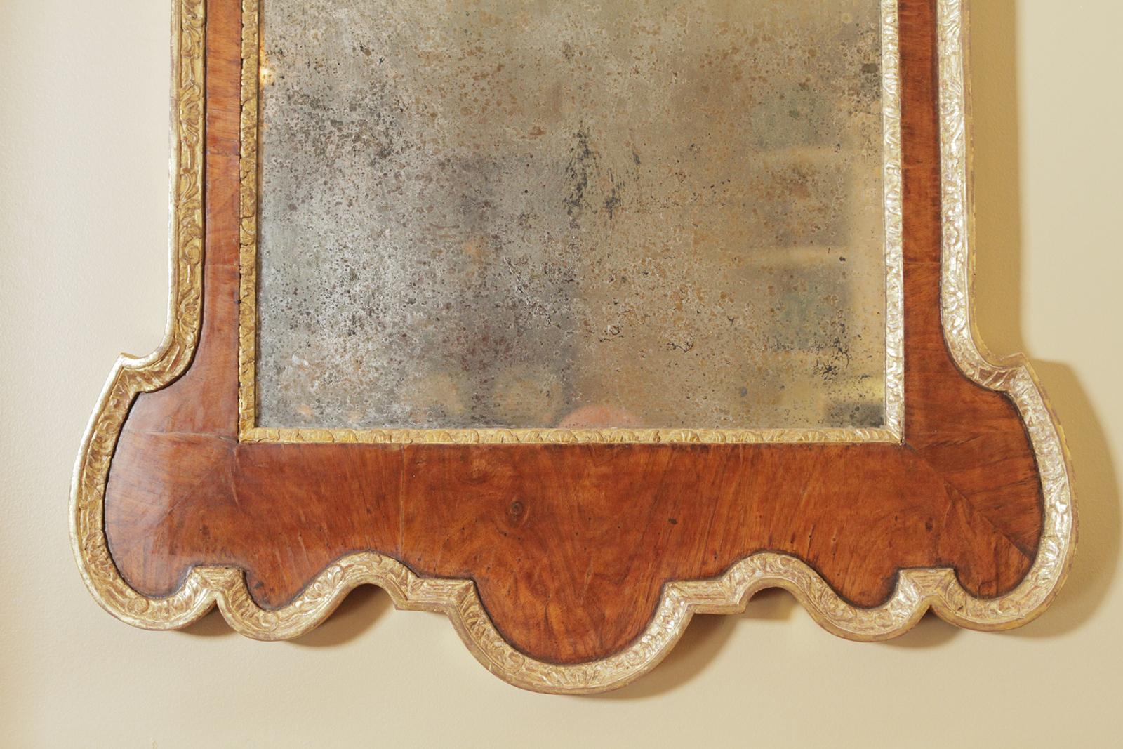 18th Century Georgian Mahogany Parcel-Gilt Mirror 5